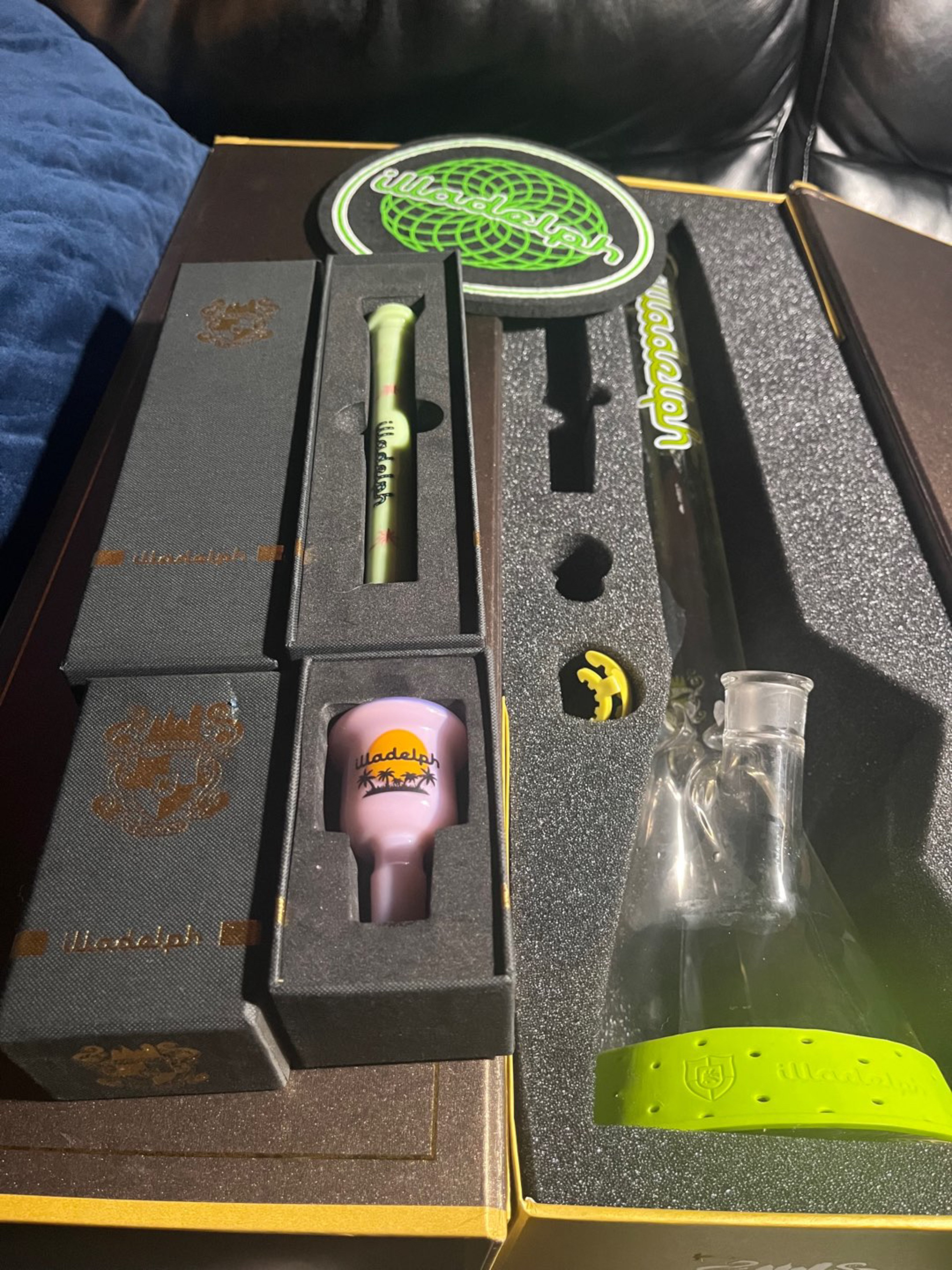Preview pic of Illadelph tall beaker Lime (Gallery)