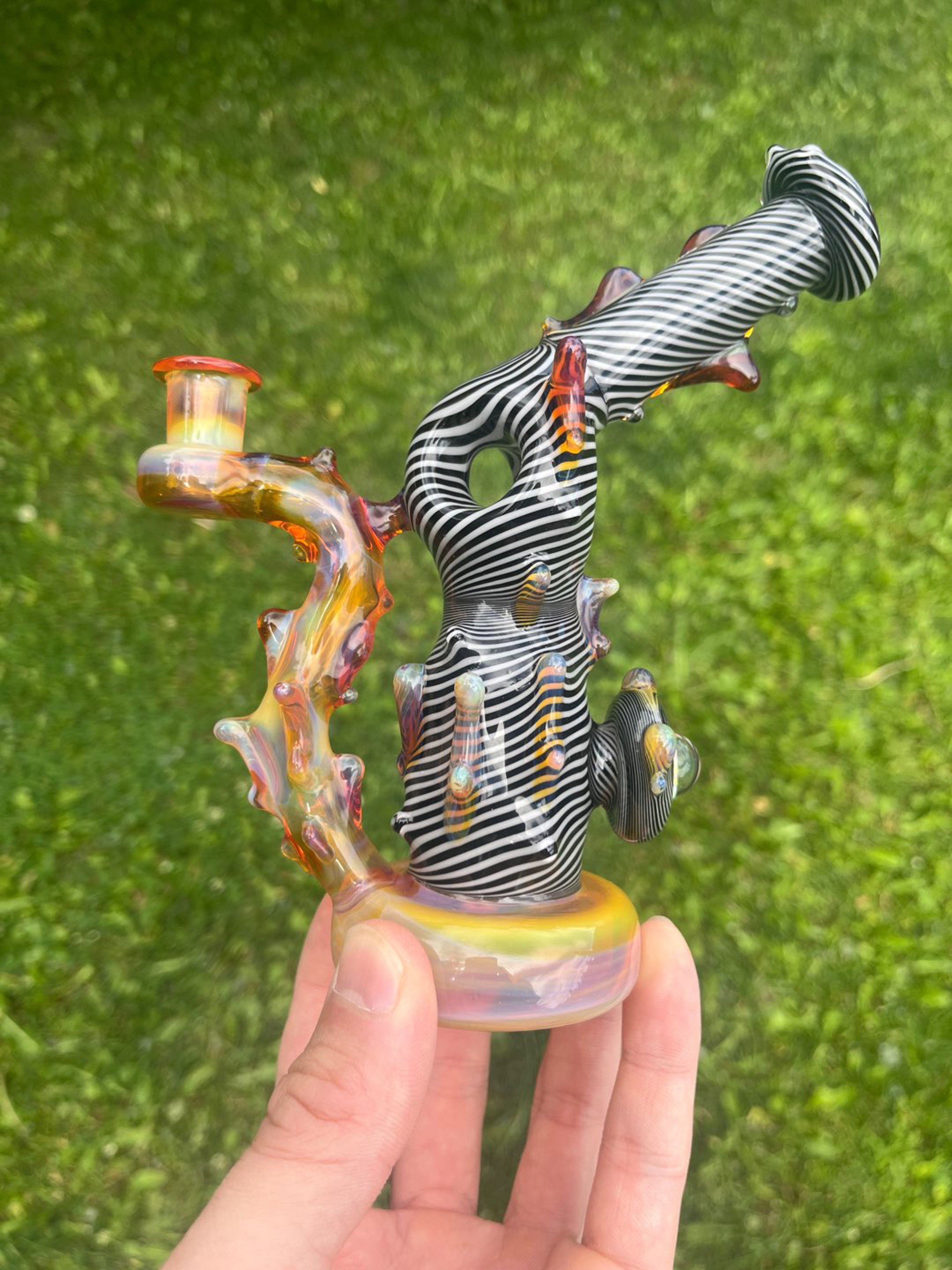 Preview pic of 23Glass - Drippy Linework Rig