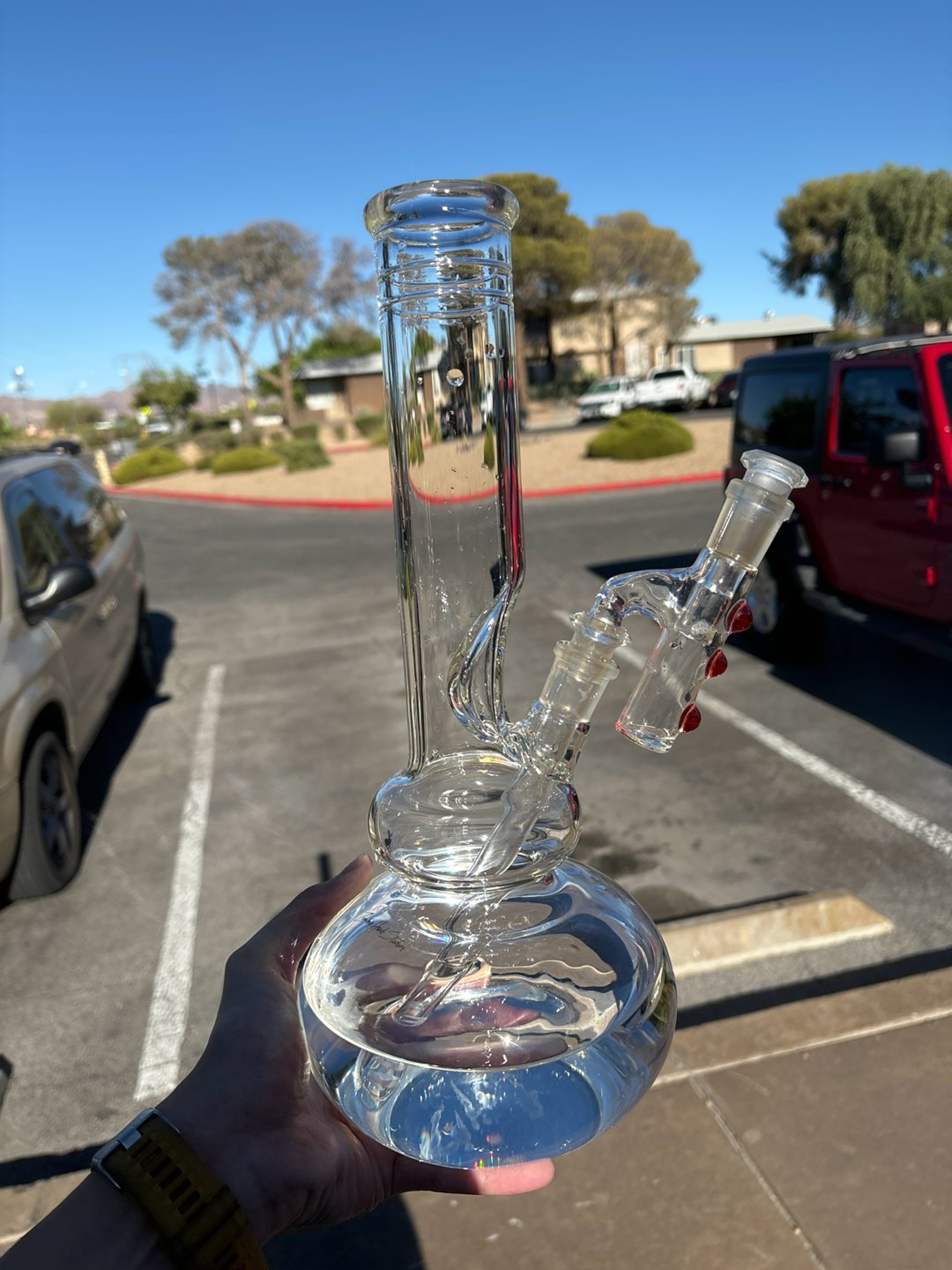 Preview pic of Zombie hand glass beaker