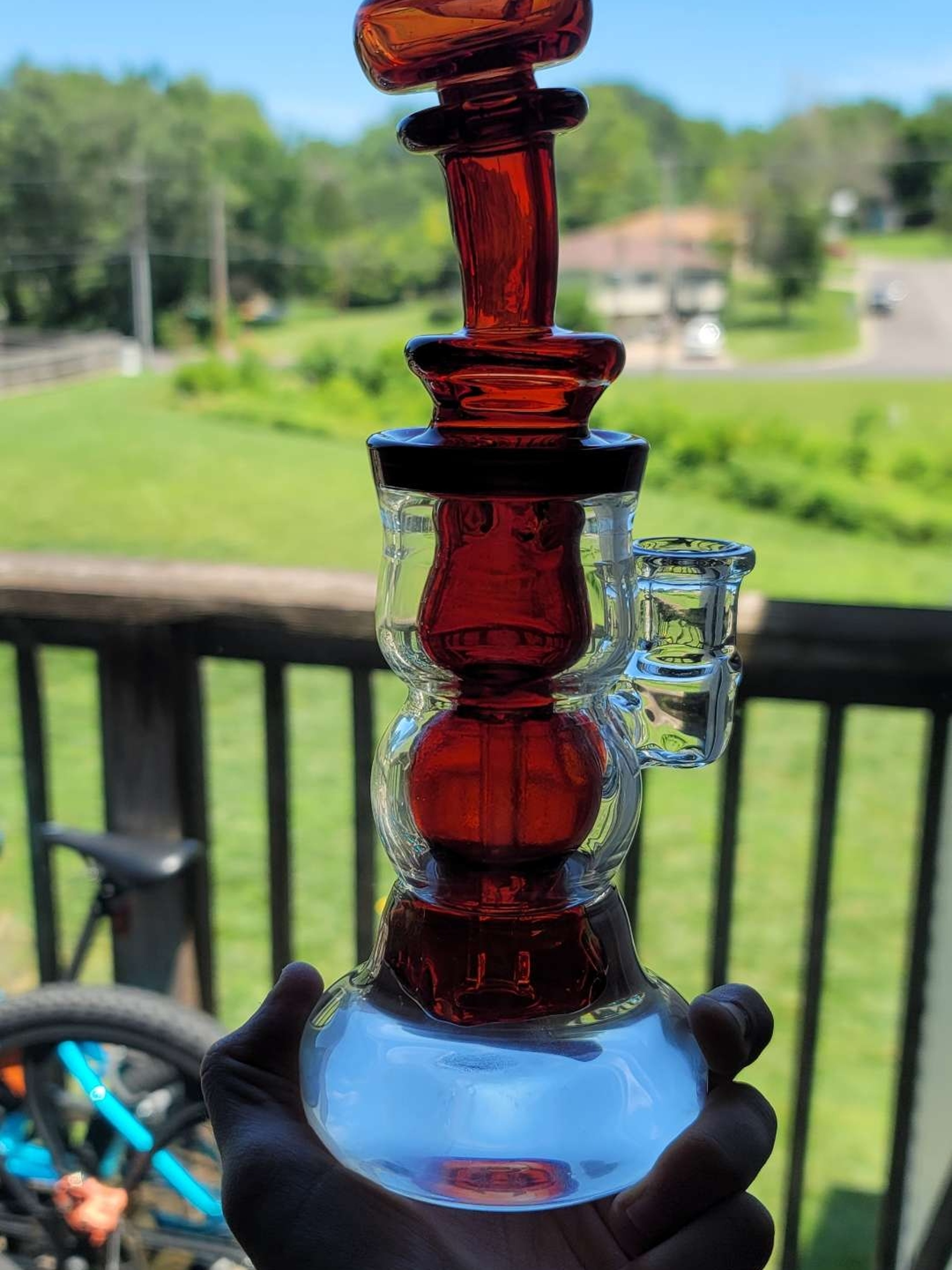 Preview pic of Red elvis clarkie clark Incycler