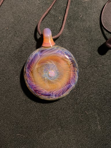 Preview pic of K_berg91 artist pendant