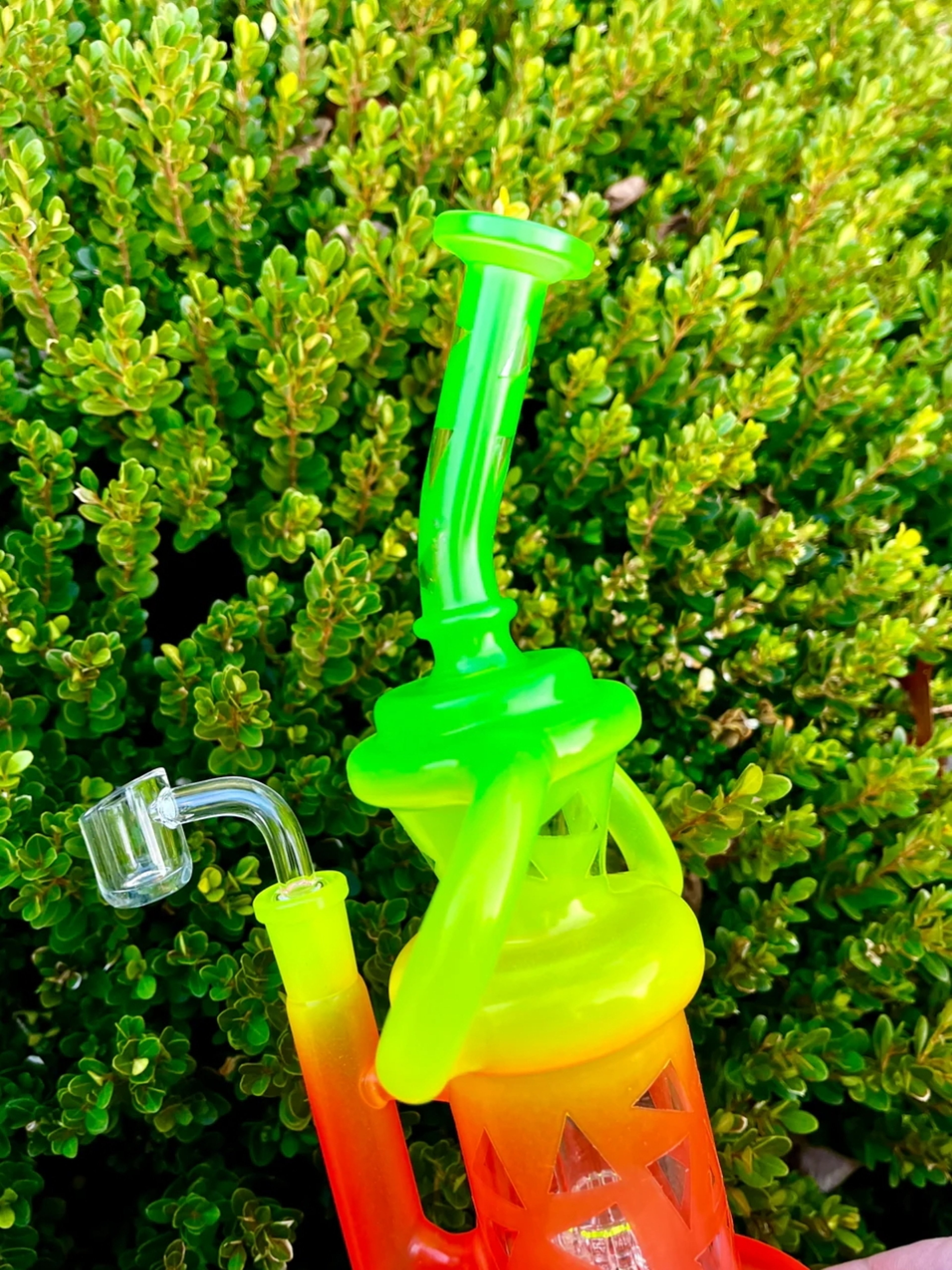 Preview pic of 10" Rainbow 🌈 Recycler Rig