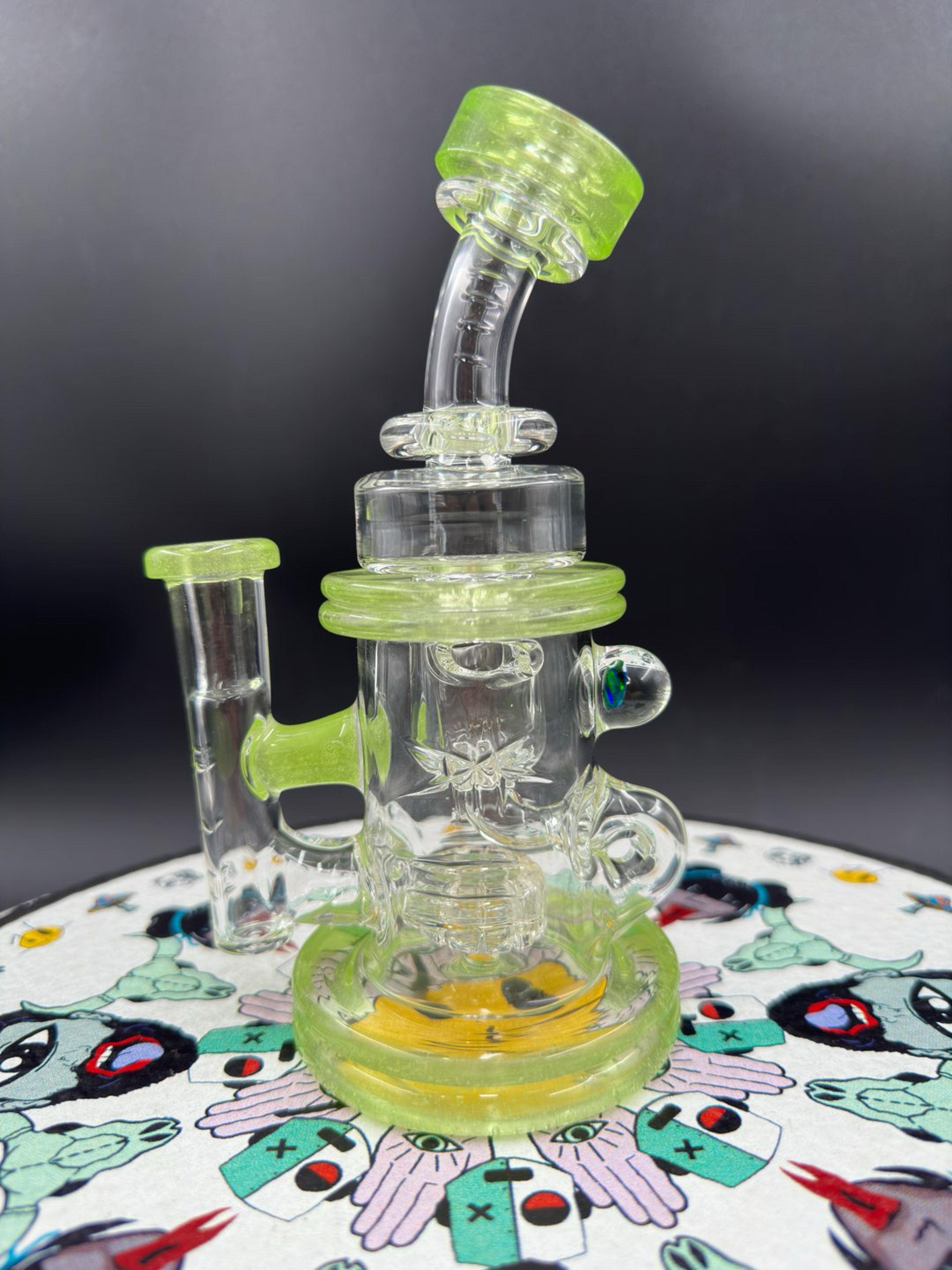 Preview pic of 10mm Bronx Glass Klein