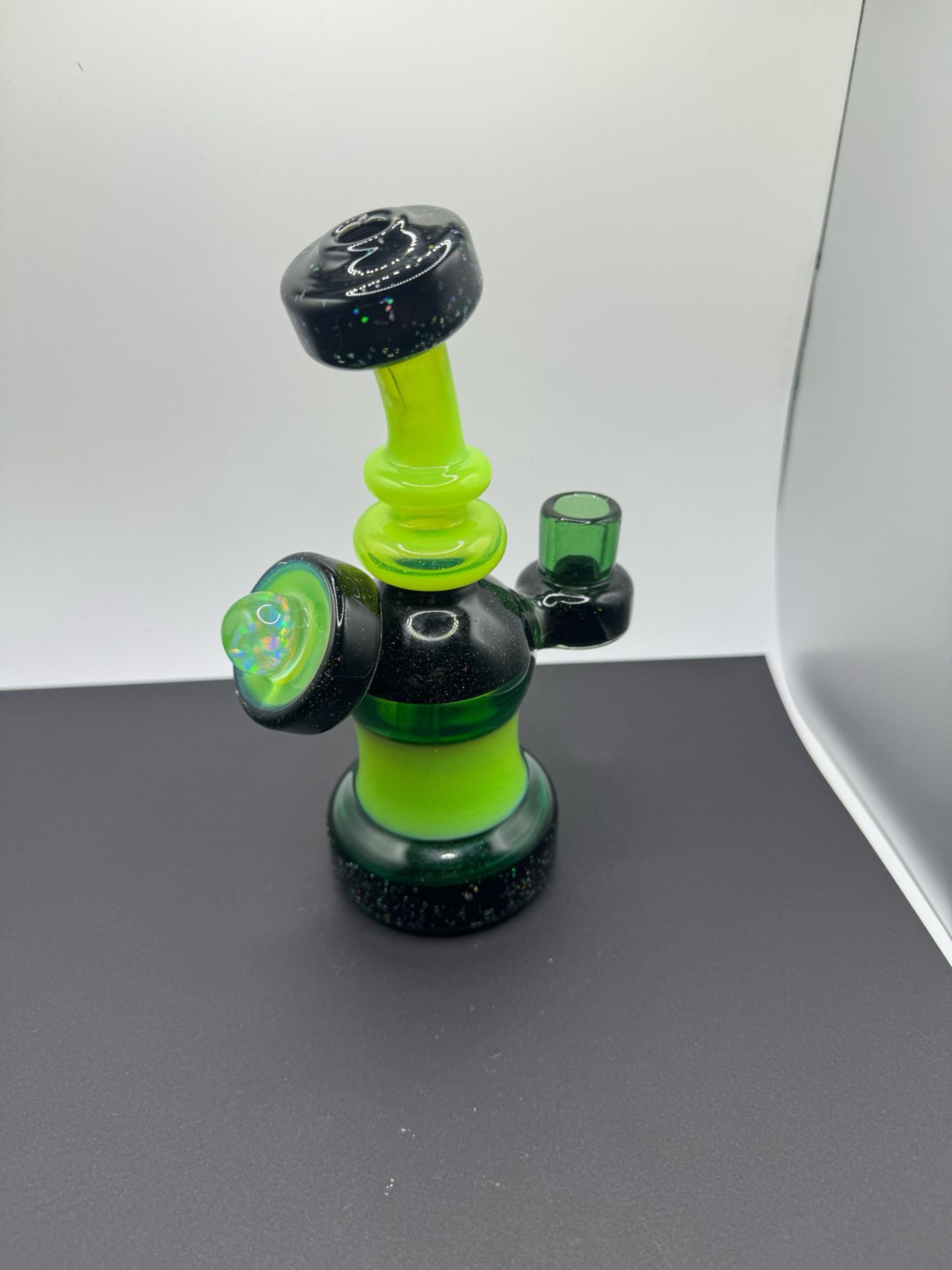 Preview pic of DerekBoroBoy WonderTube#48! Uv! 2k Retail! Trusted Seller! Same Day Shipping!
