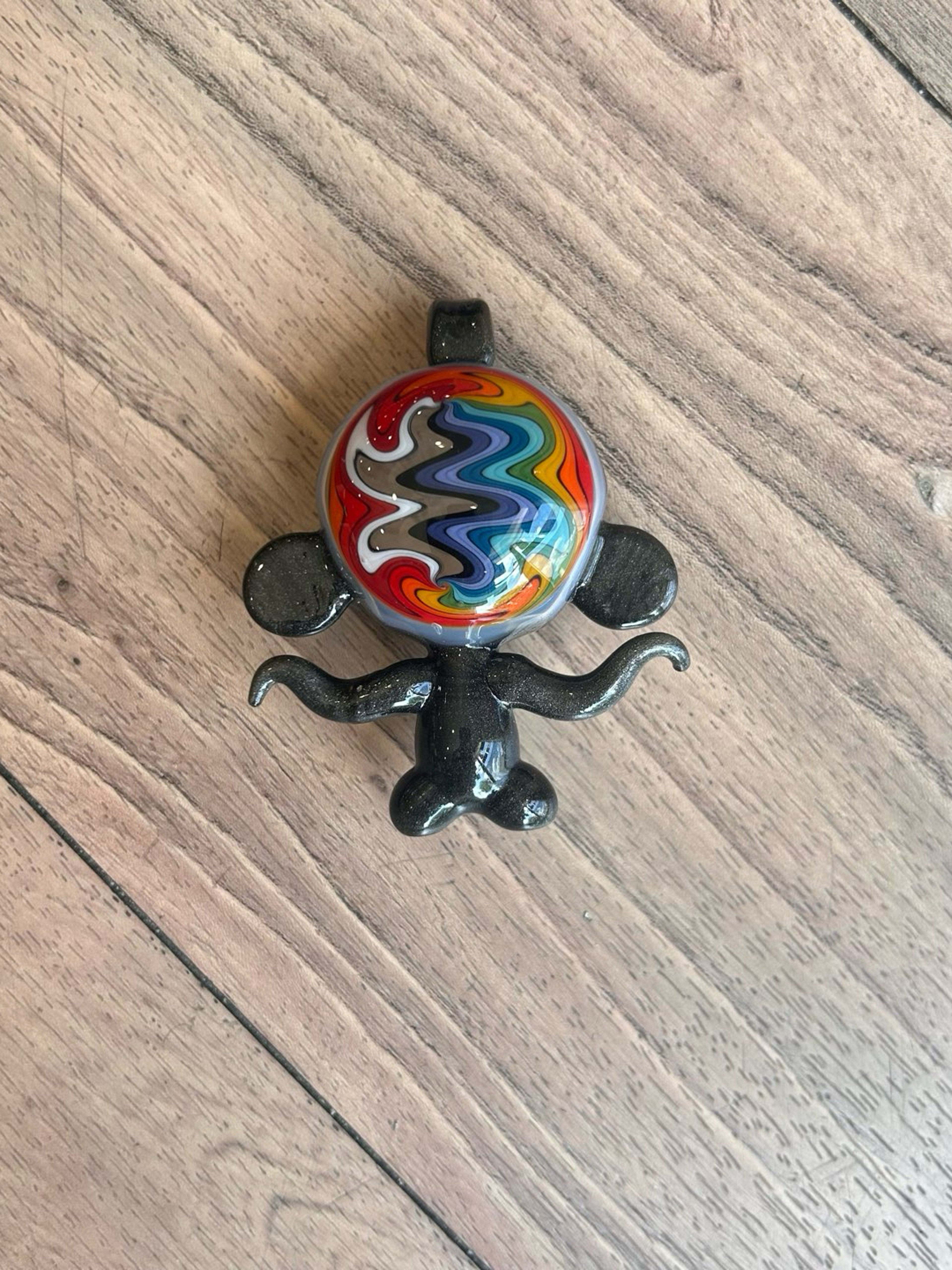 Preview pic of Grow Gather Hunt Stash Pendant