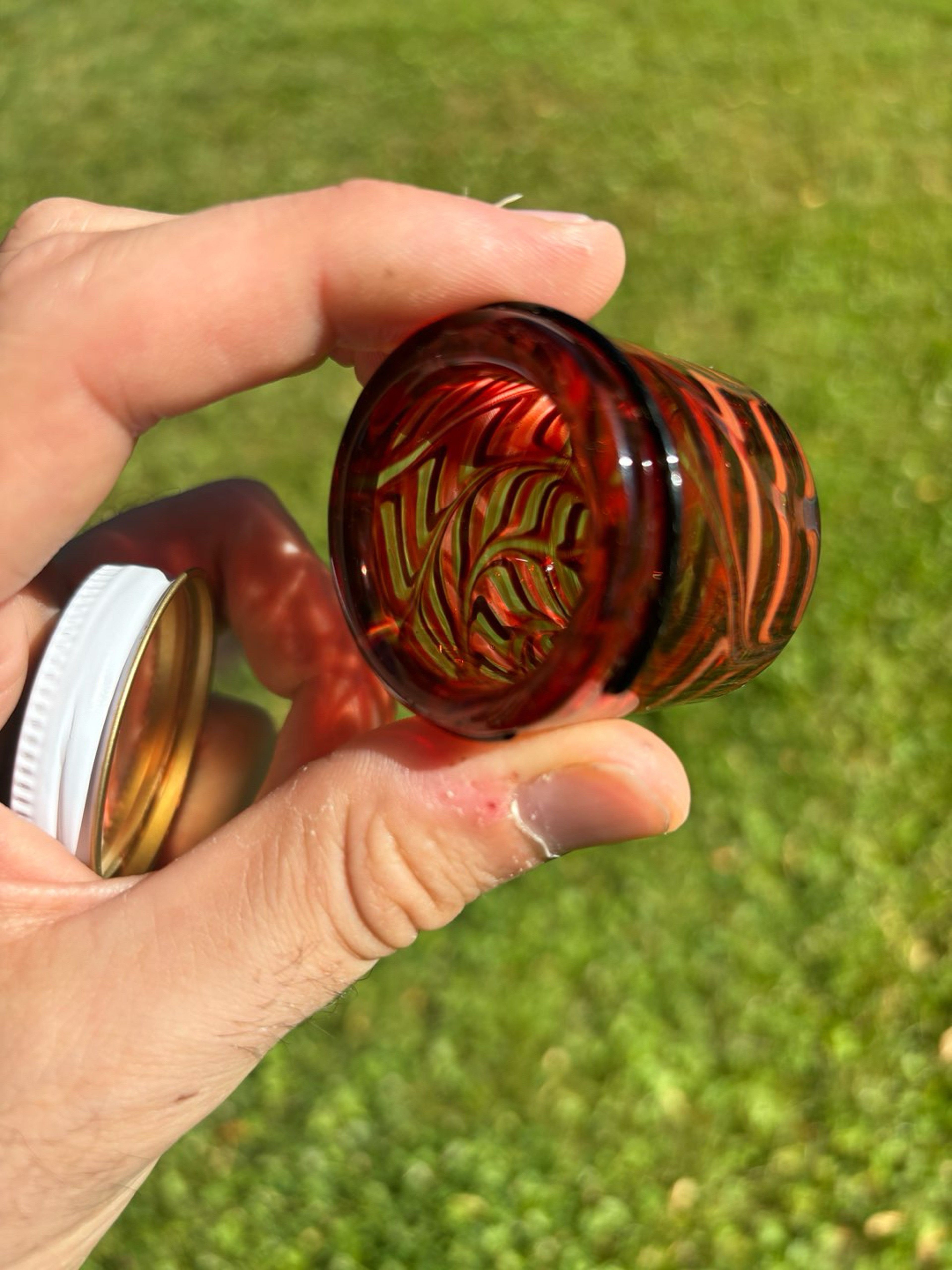 Preview pic of 1 0z jar