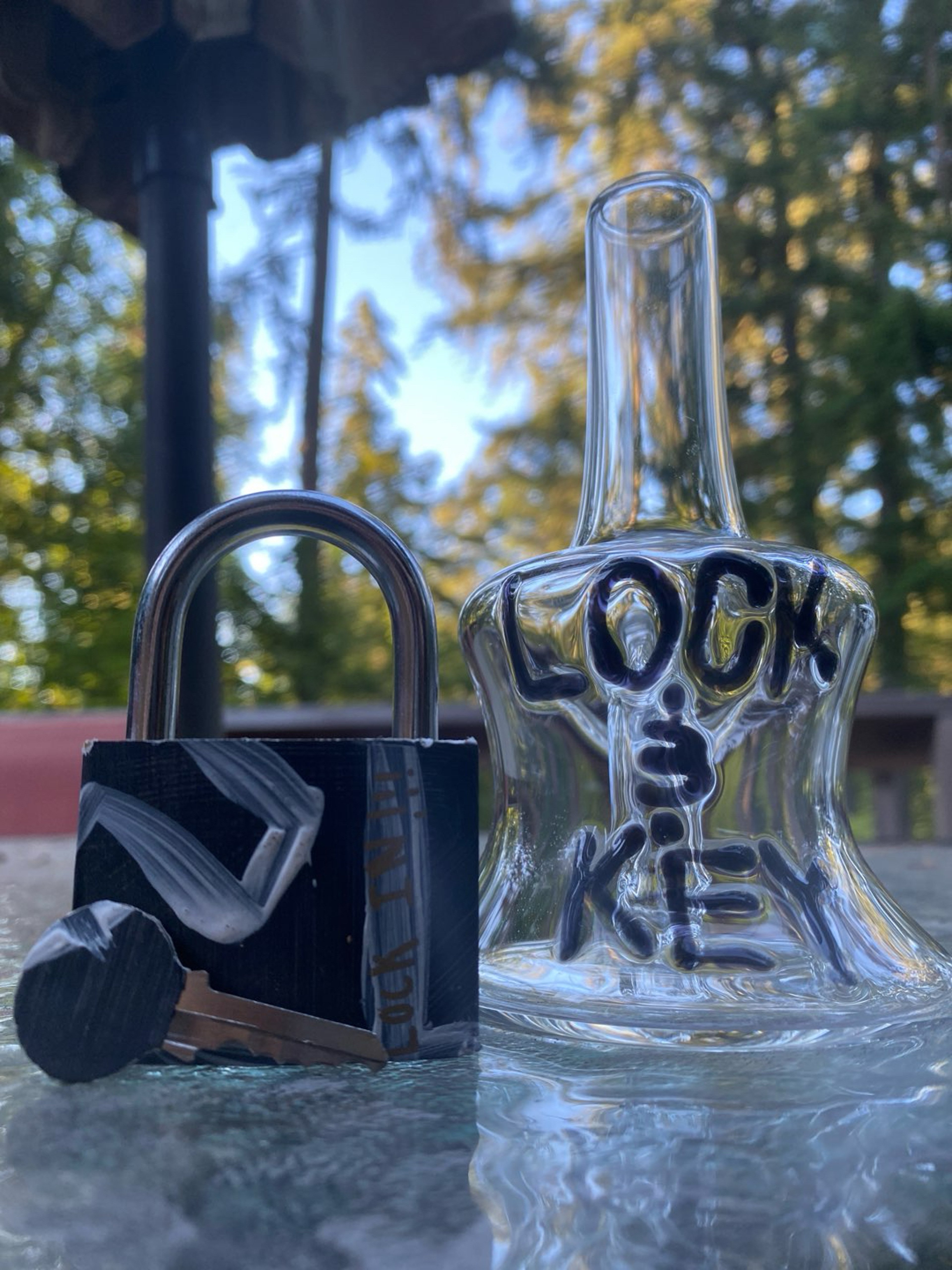 Preview pic of STROTTLE GANG ITEM #9: LOCK AND KEY