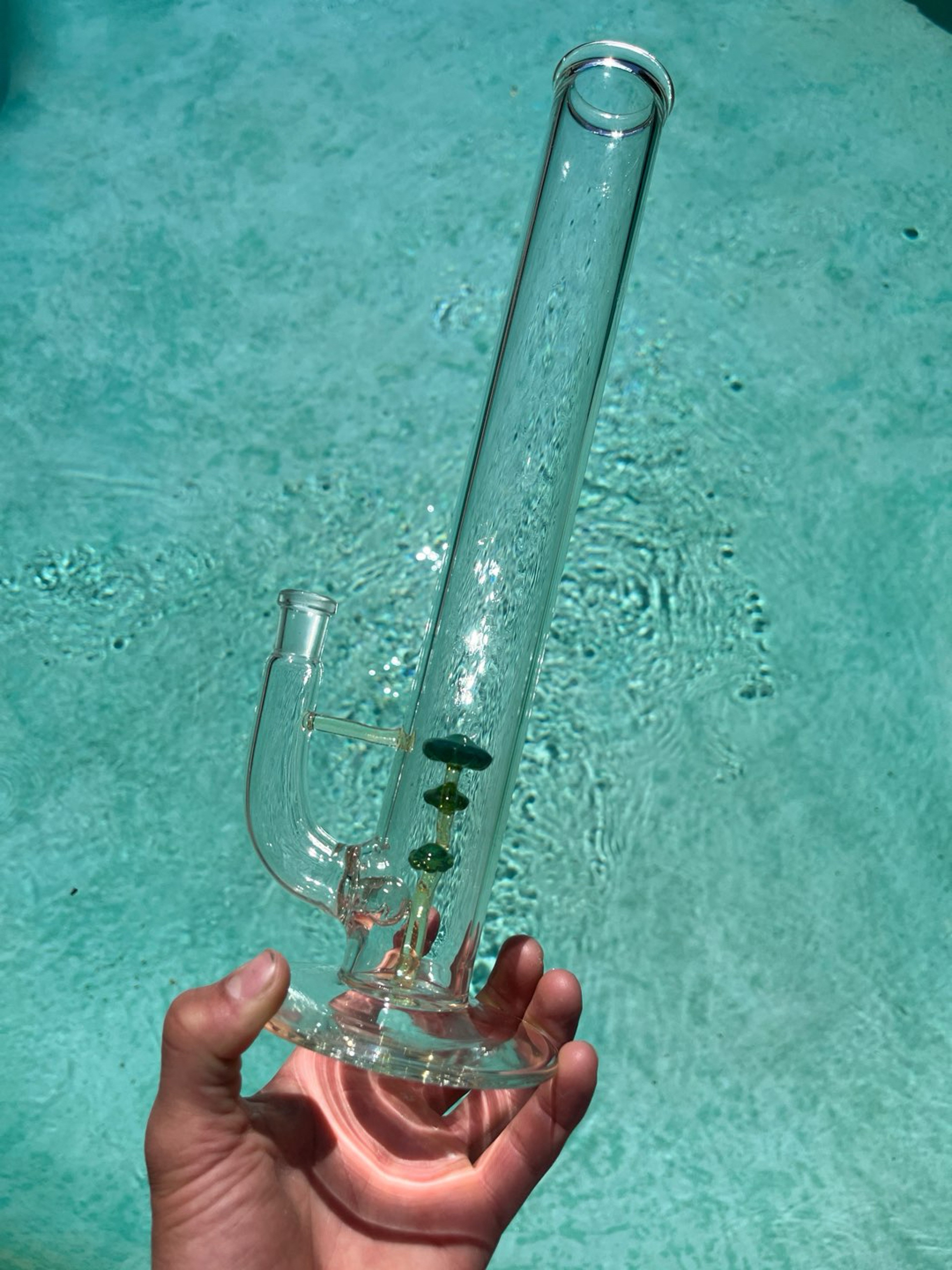 Preview pic of E_Bittenglass tube