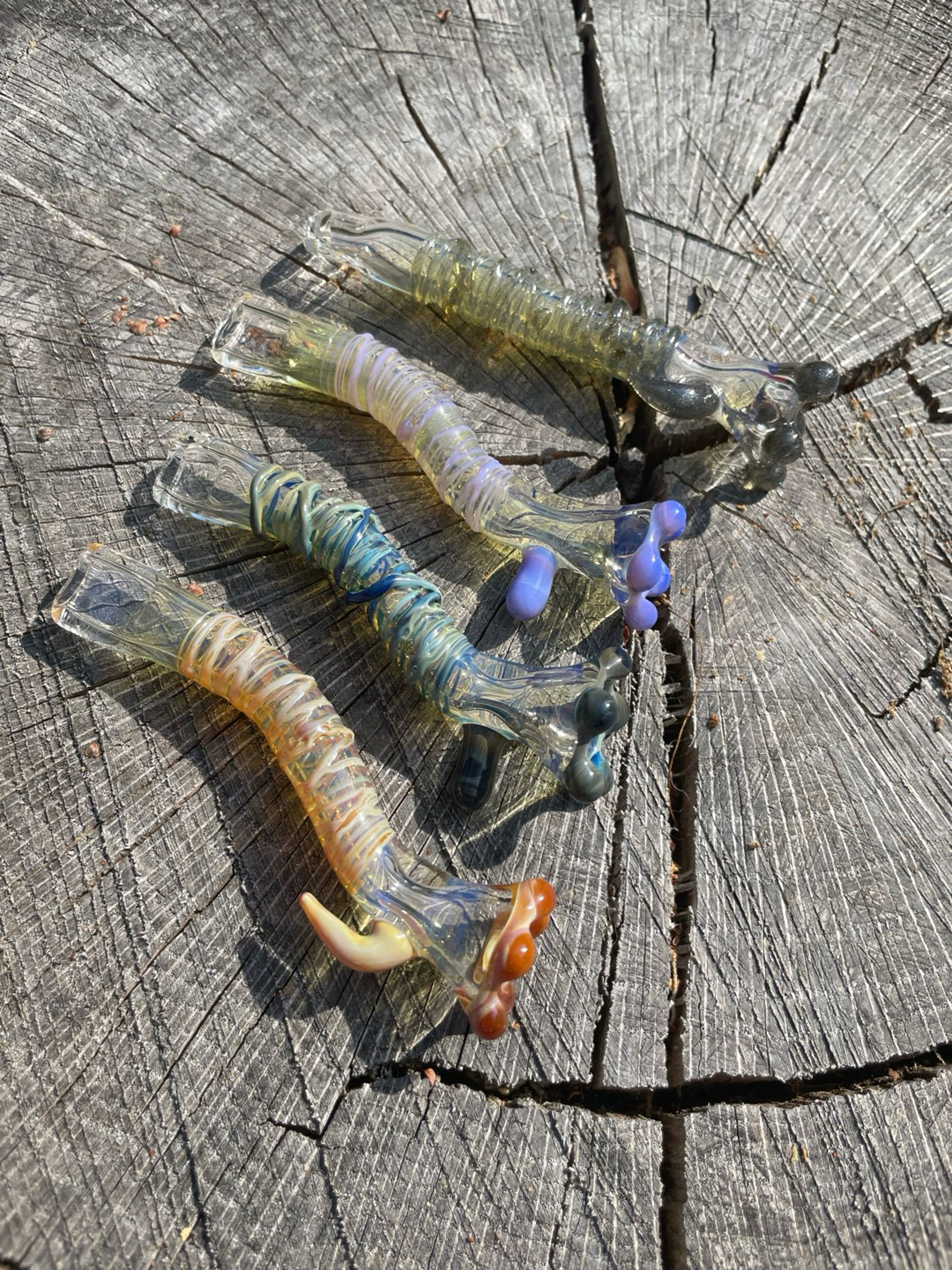 Preview pic of Handblown Curved Chillums