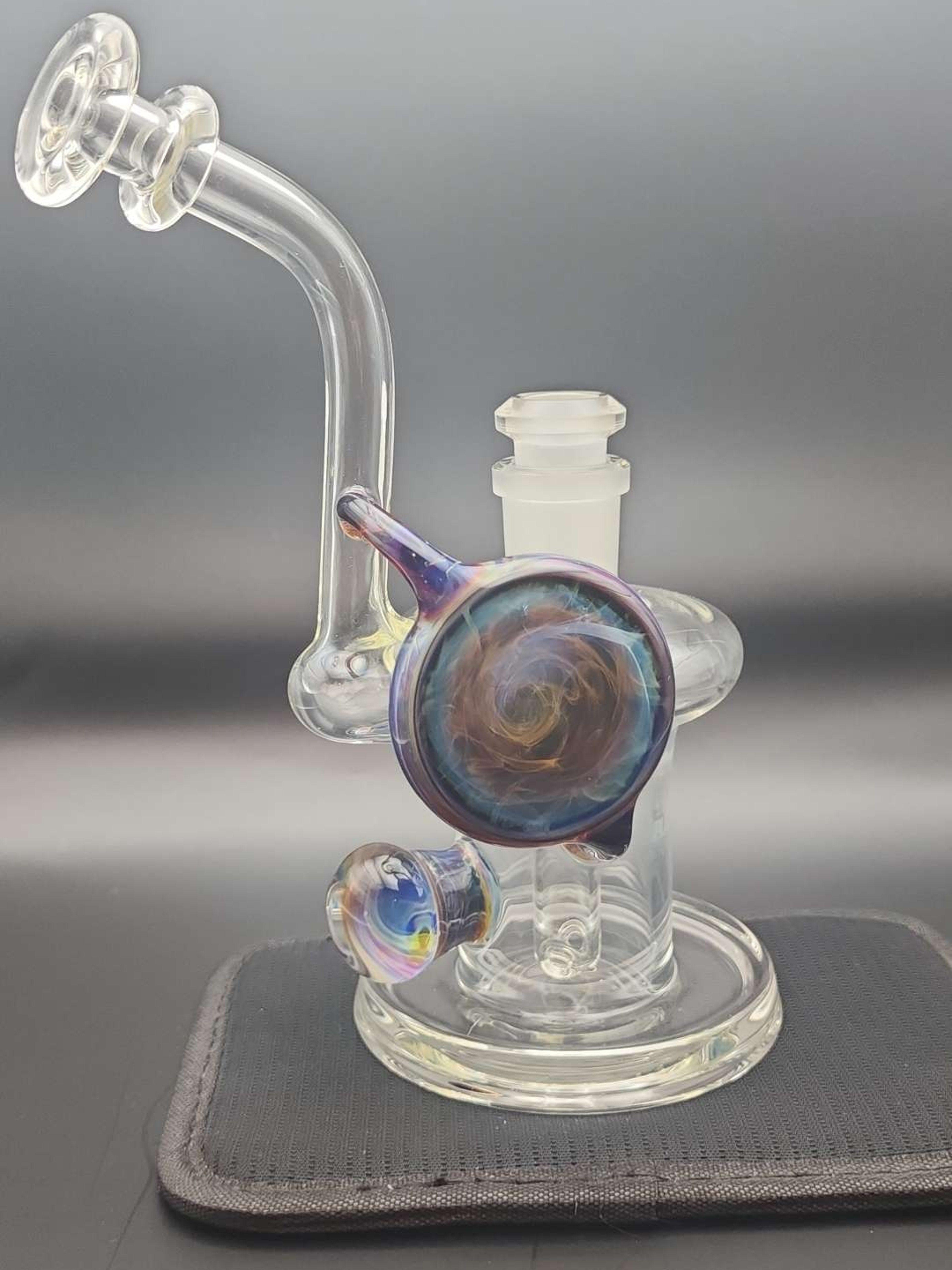 Preview pic of BeerGlass LokisLipstick Hourglass Rig. Shipped with a 14mm Banger