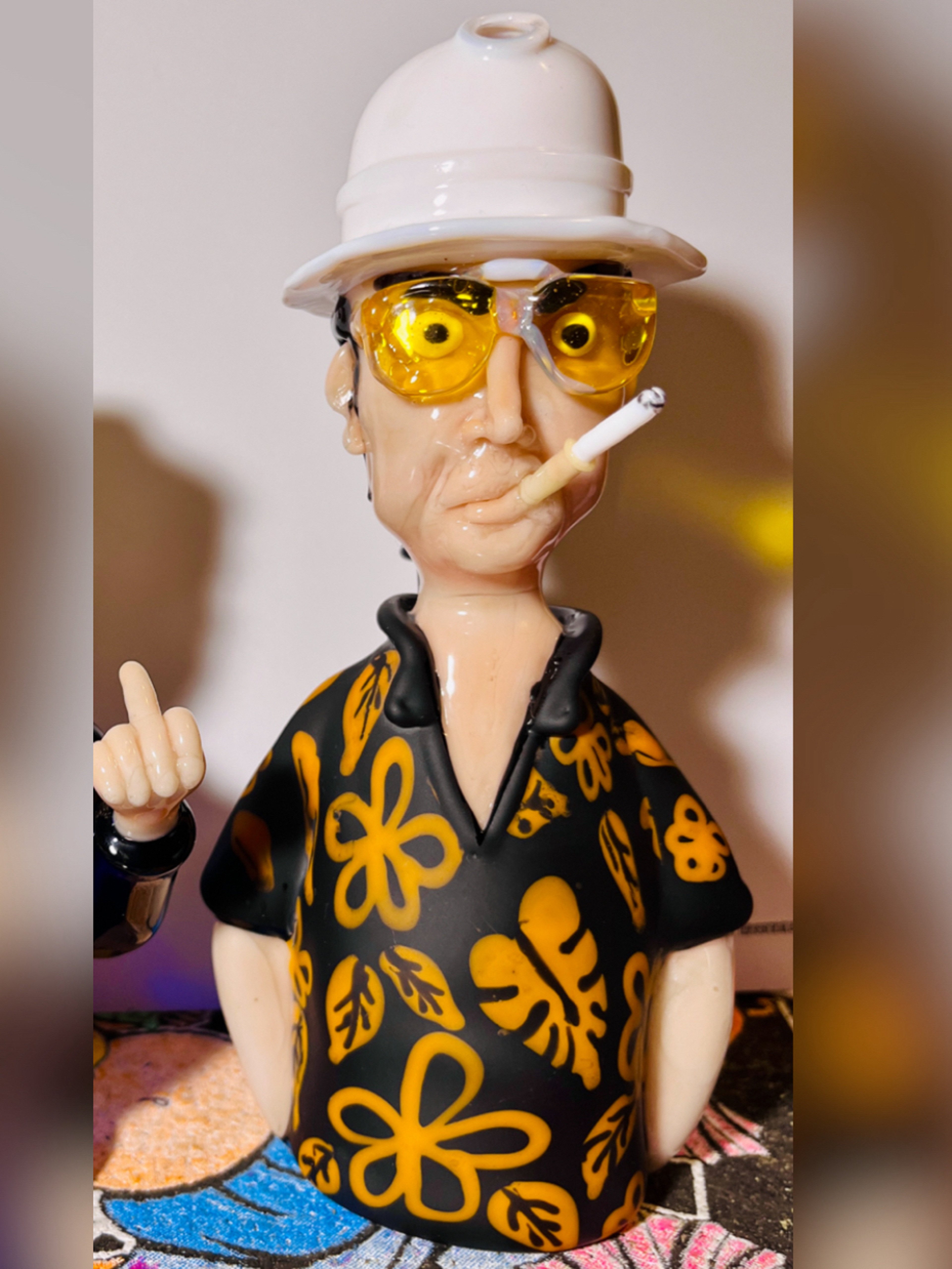 Preview pic of Hunter S. Thompson rig