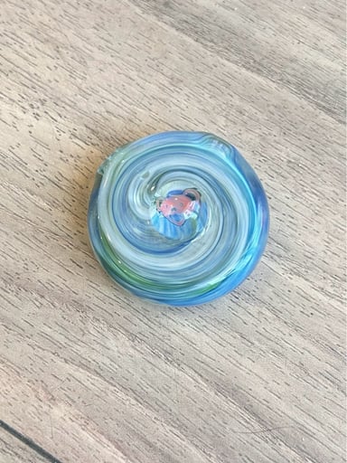 Preview pic of PlugANug Glass Pendant