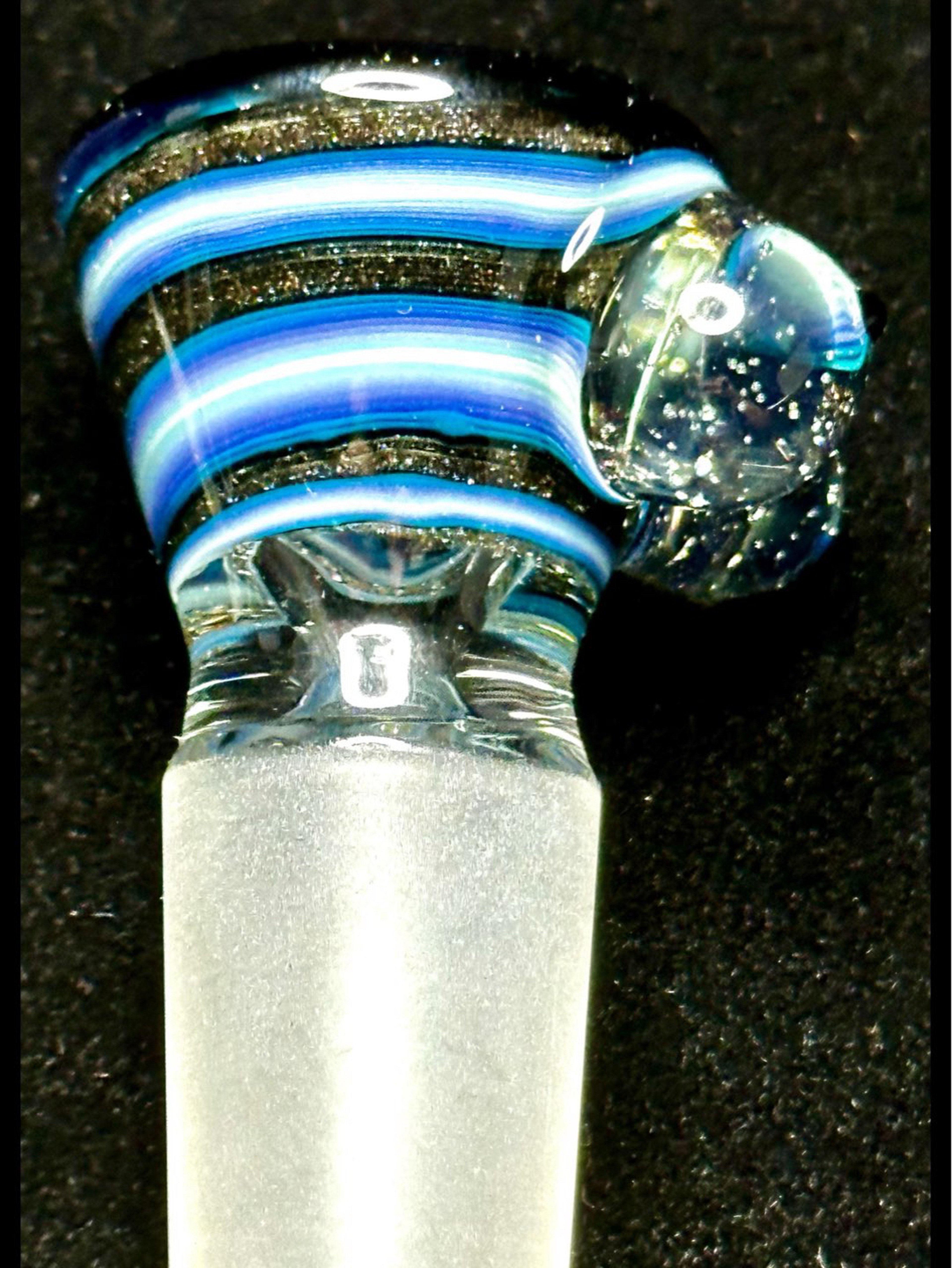 Preview pic of Titz Glass 18mm UV Linework Single Hole Slide