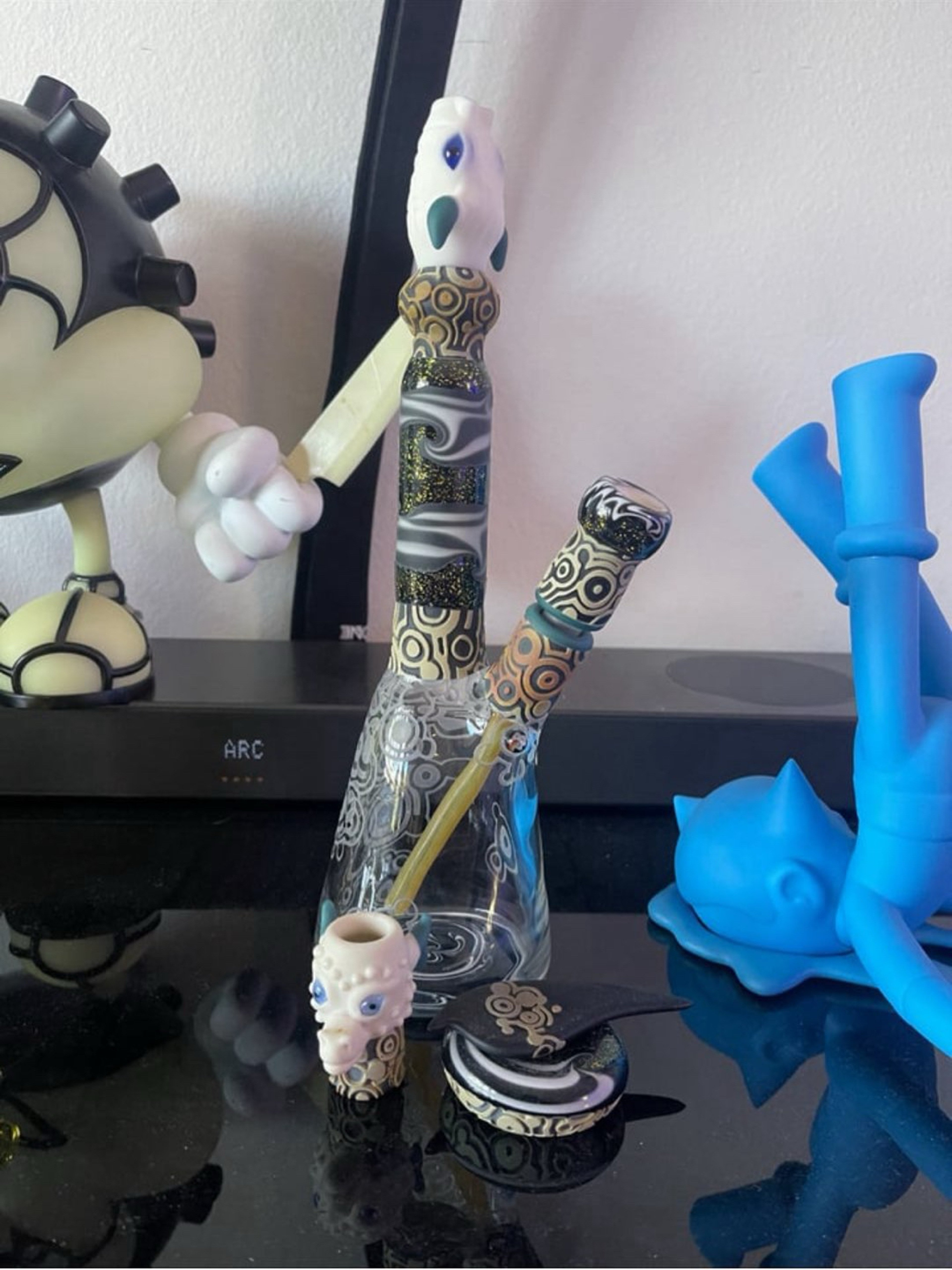 Preview pic of Ryan fitt dragon head tube