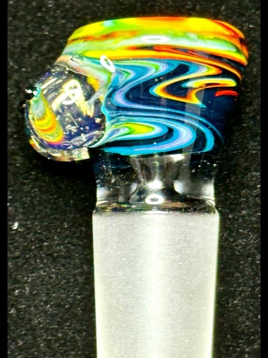 Preview pic of Titz Glass 18mm UV Linework Single Hole Slide