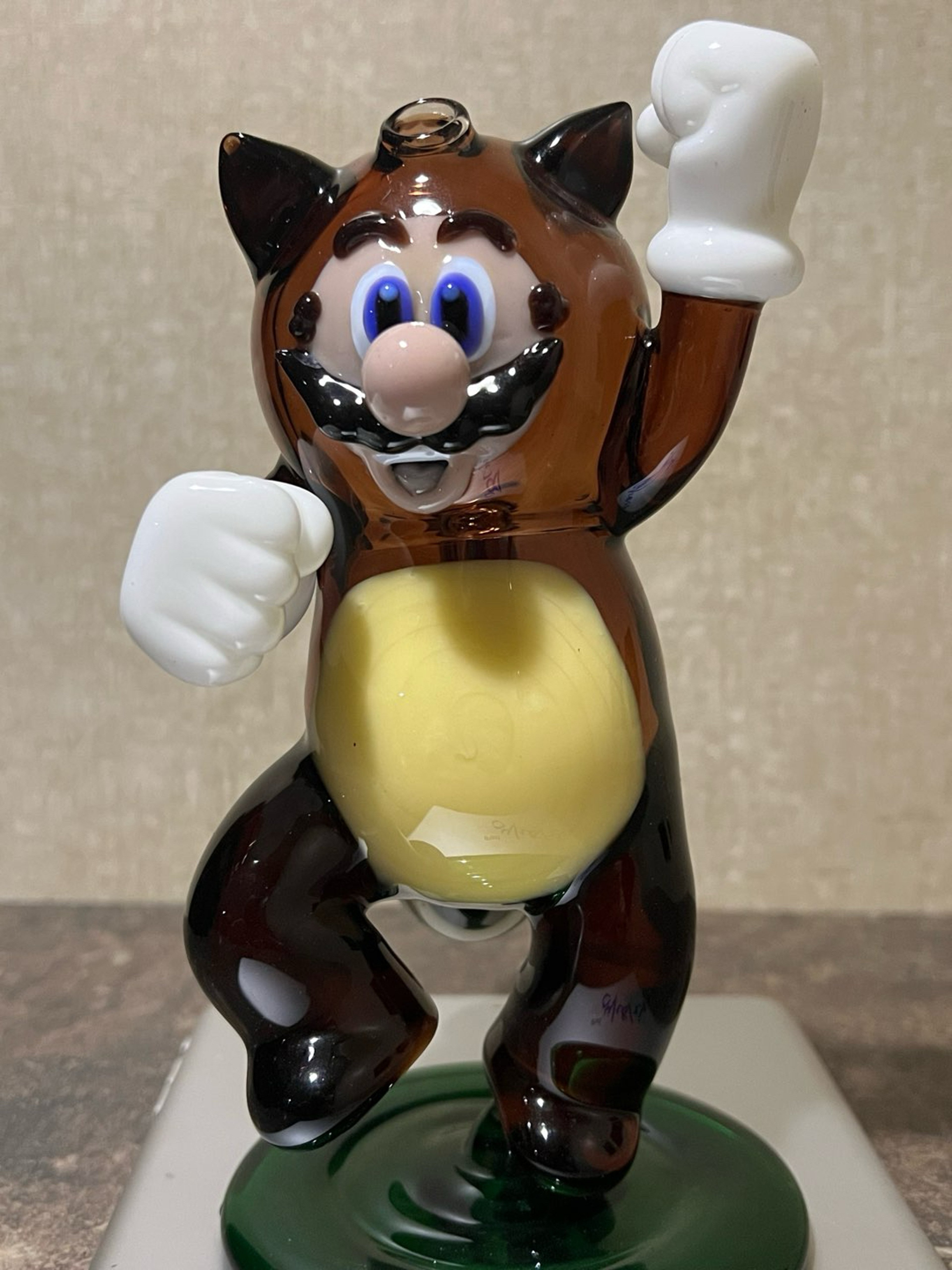 Preview pic of Saiyan glass Tanooki Mario