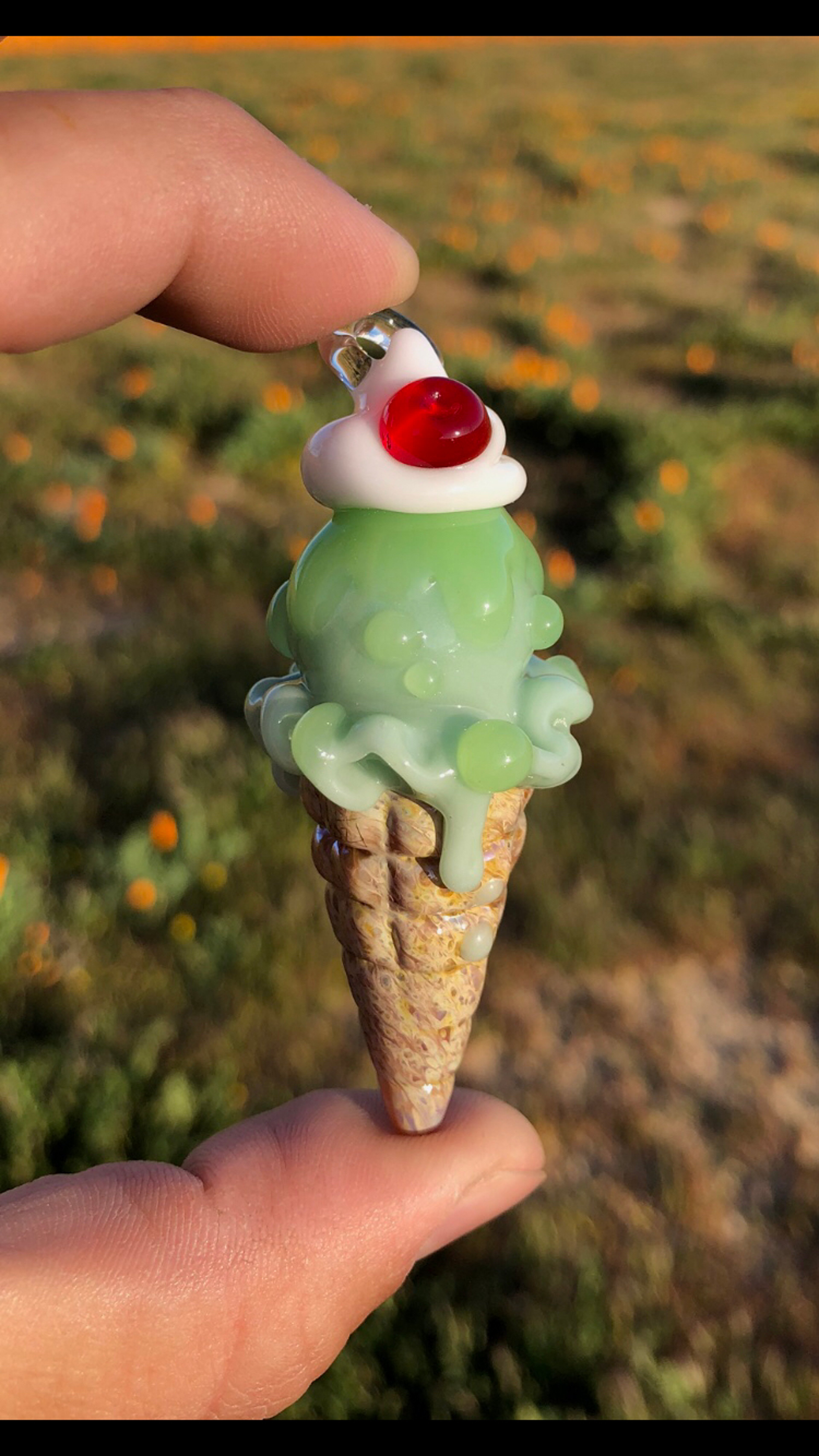 Preview pic of Renee Patula ice cream pendant