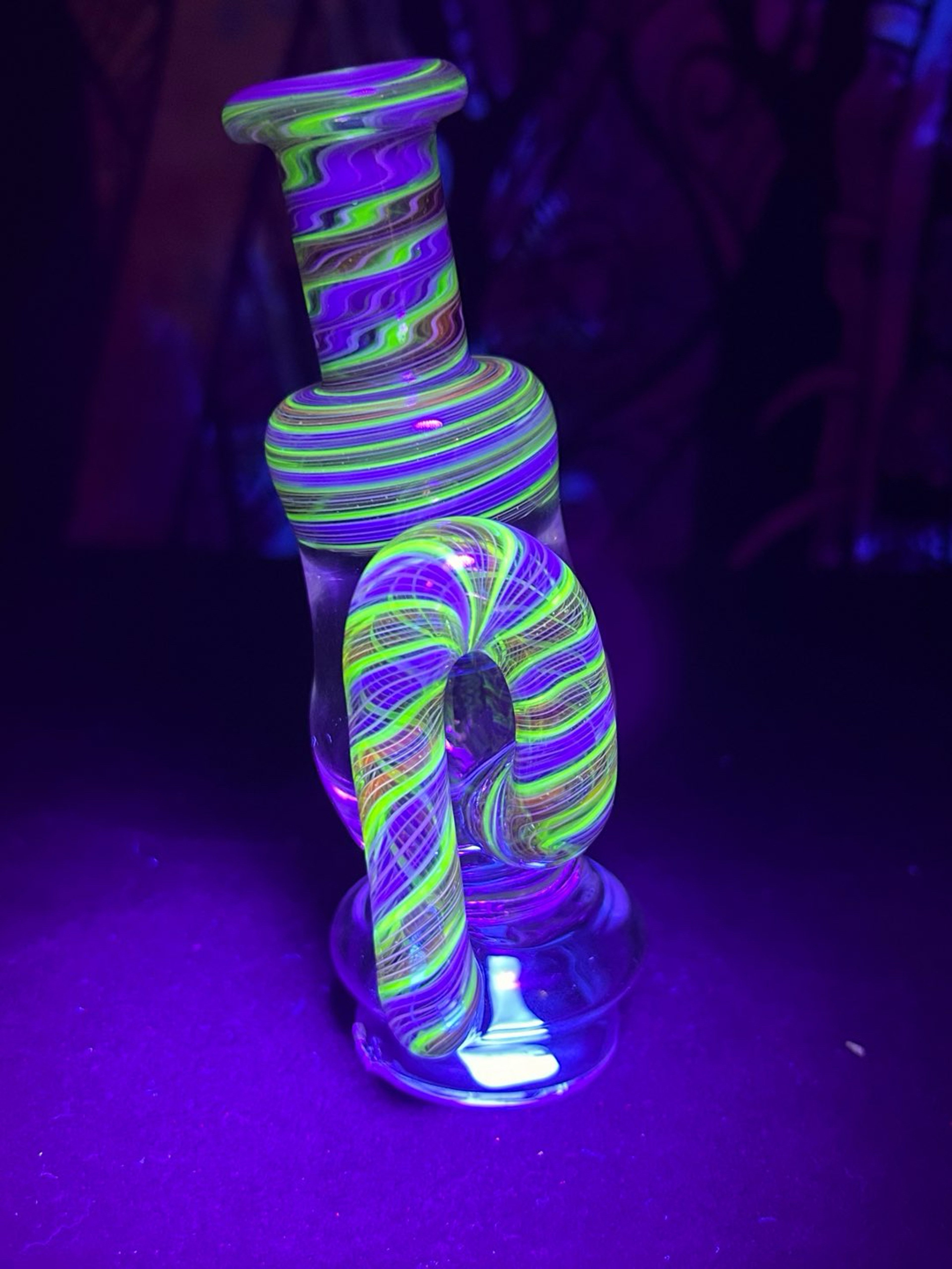 Preview pic of Whit V Puffco Peak Pro Attachment