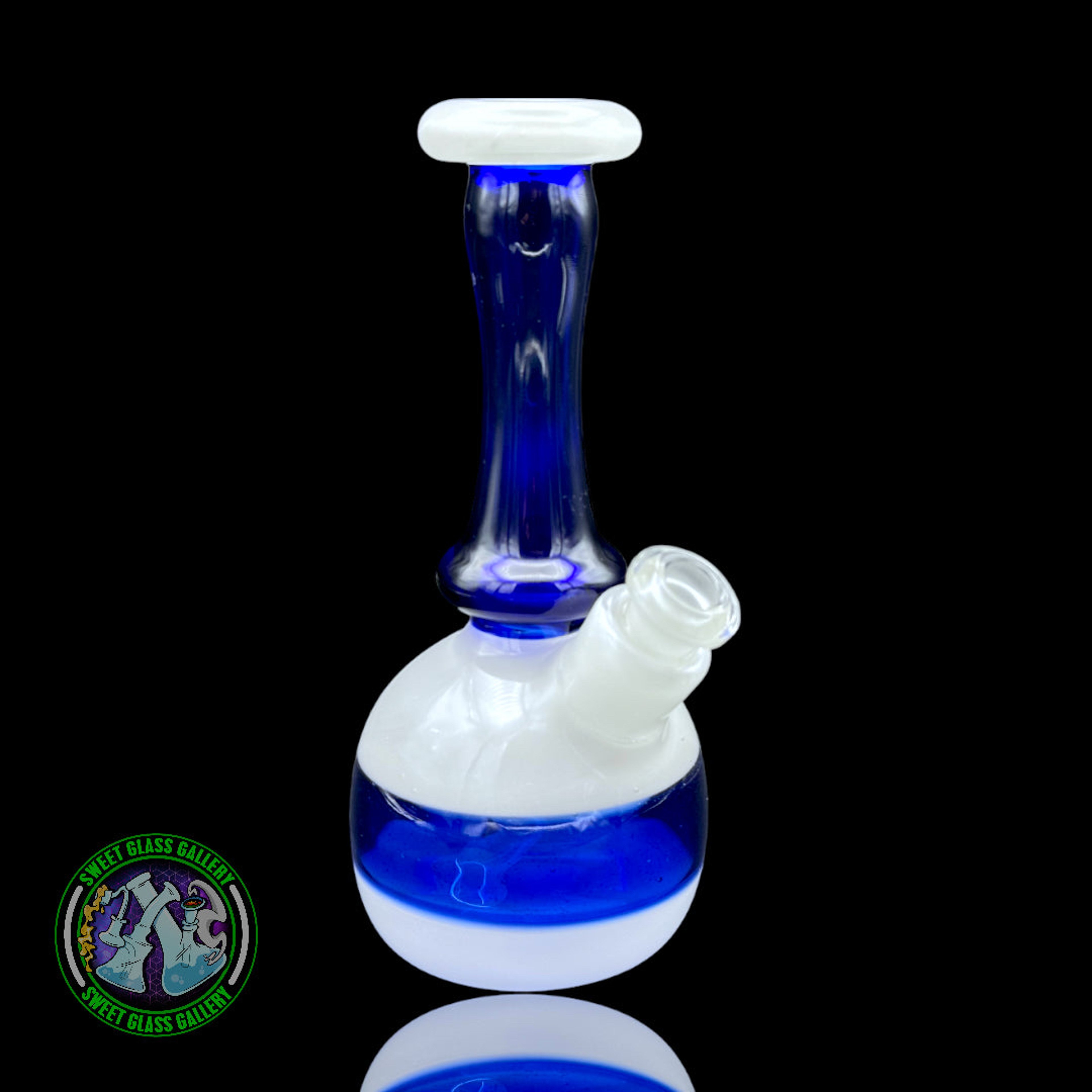 Preview pic of Kimmo Glass - Mini Beaker Rig (UV)