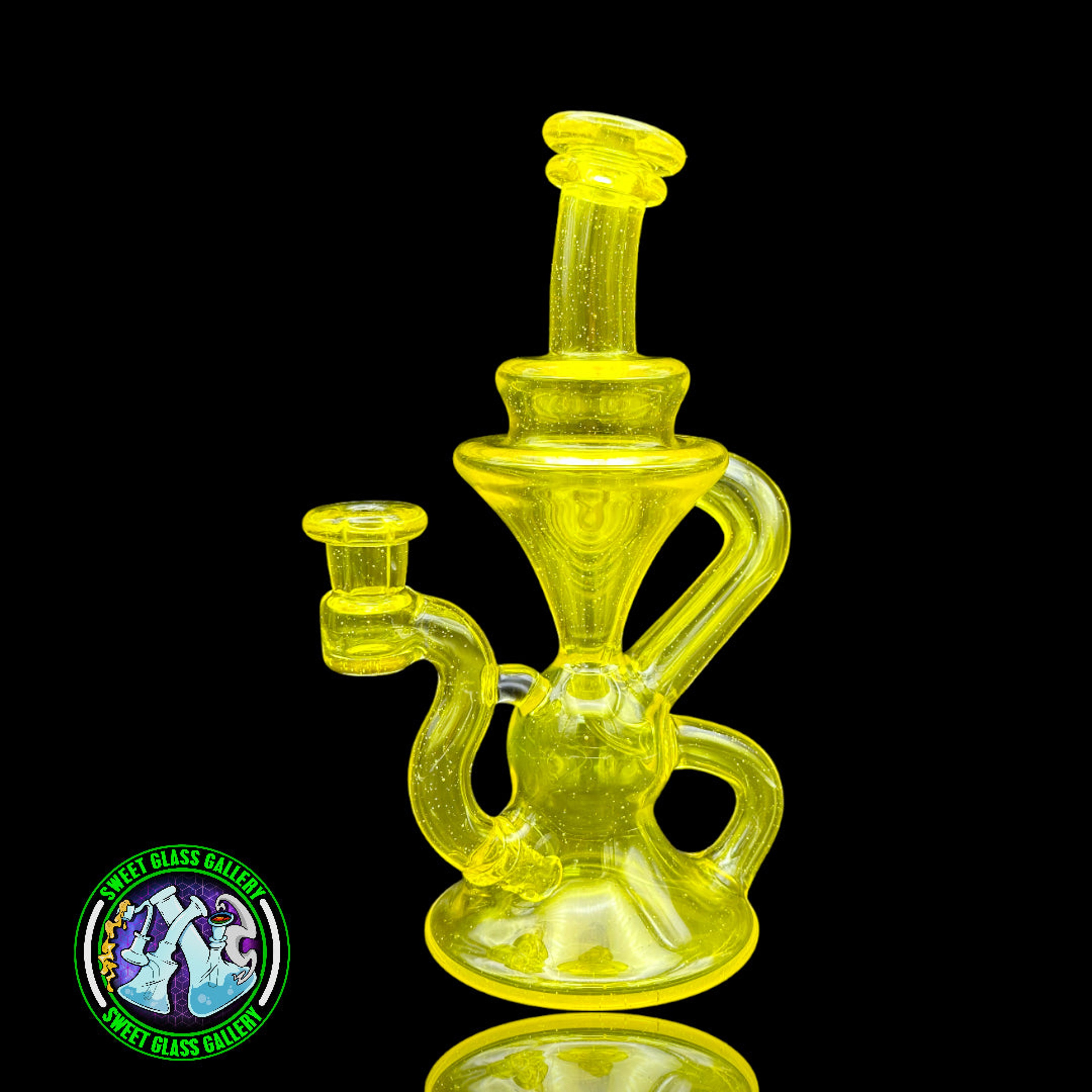 Preview pic of Blob Glass - Recycler Rig w/ Spinner Cap (Citron)