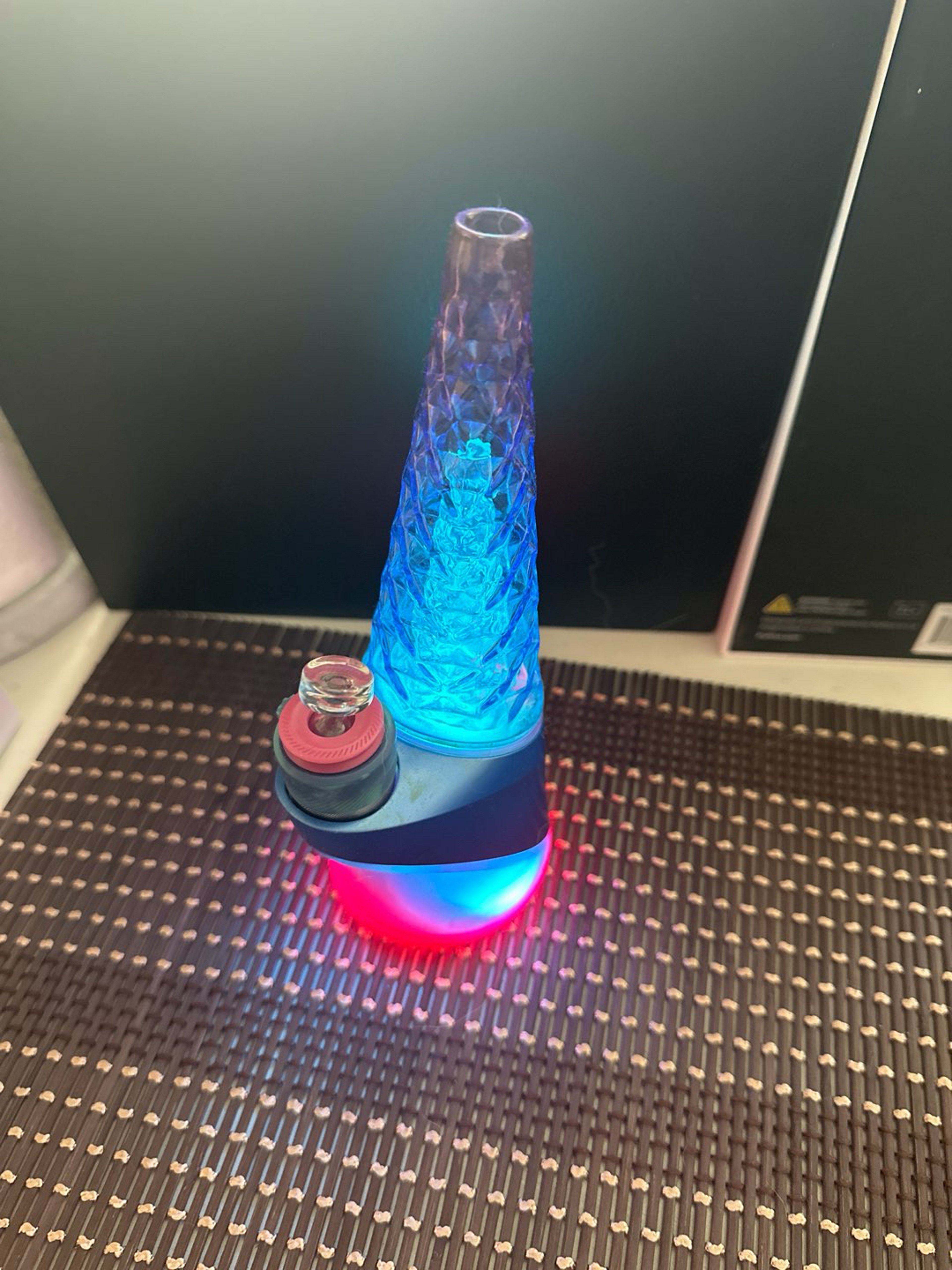 Preview pic of Puffco Pro Limited Edition Indiglow - with pink ball cap and Puffcon v1 limited chamber sleve
