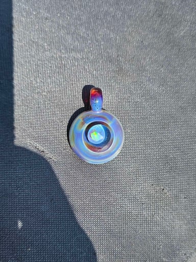 Preview pic of Pendant w/opal