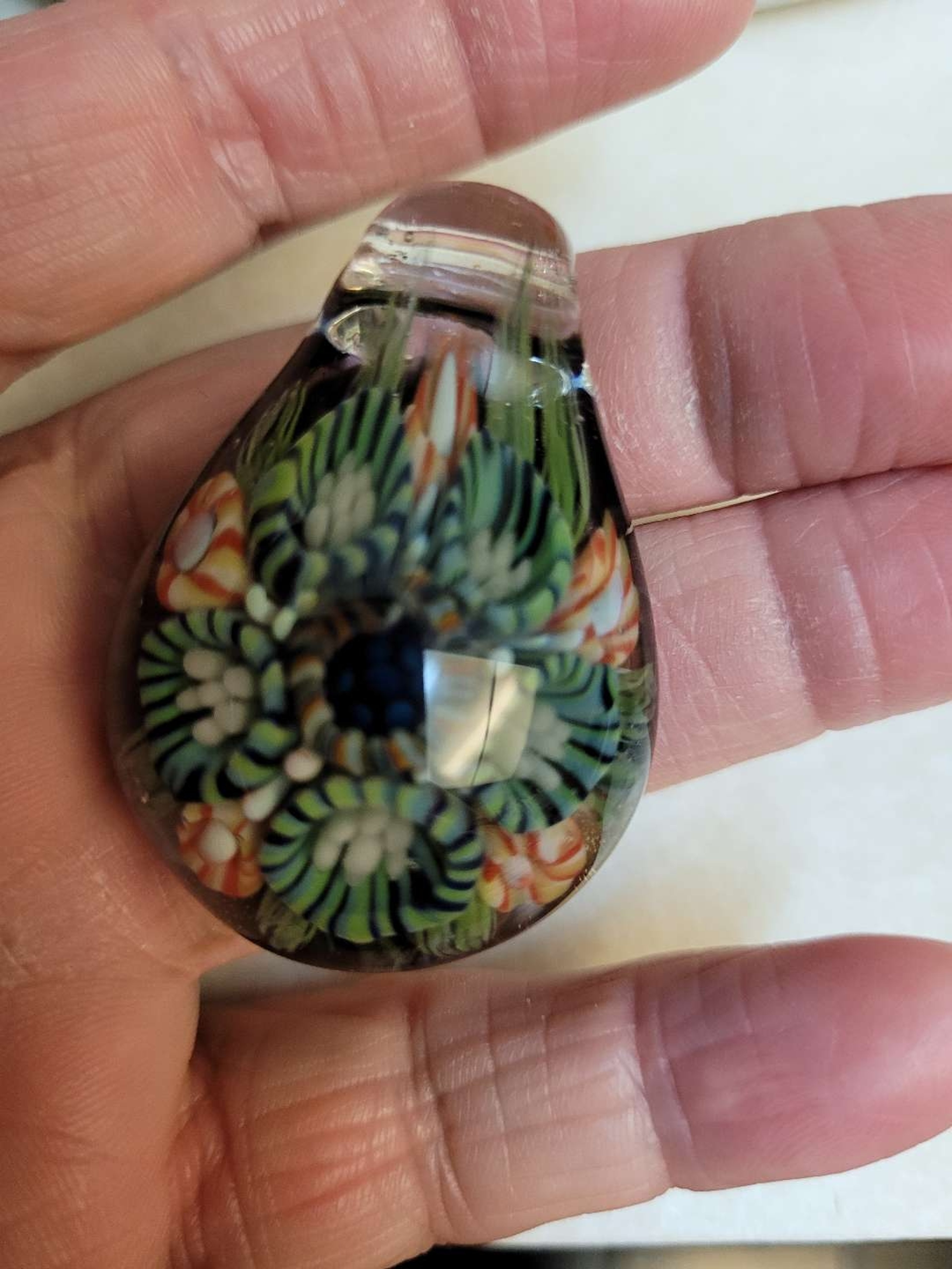 Pendant image 0
