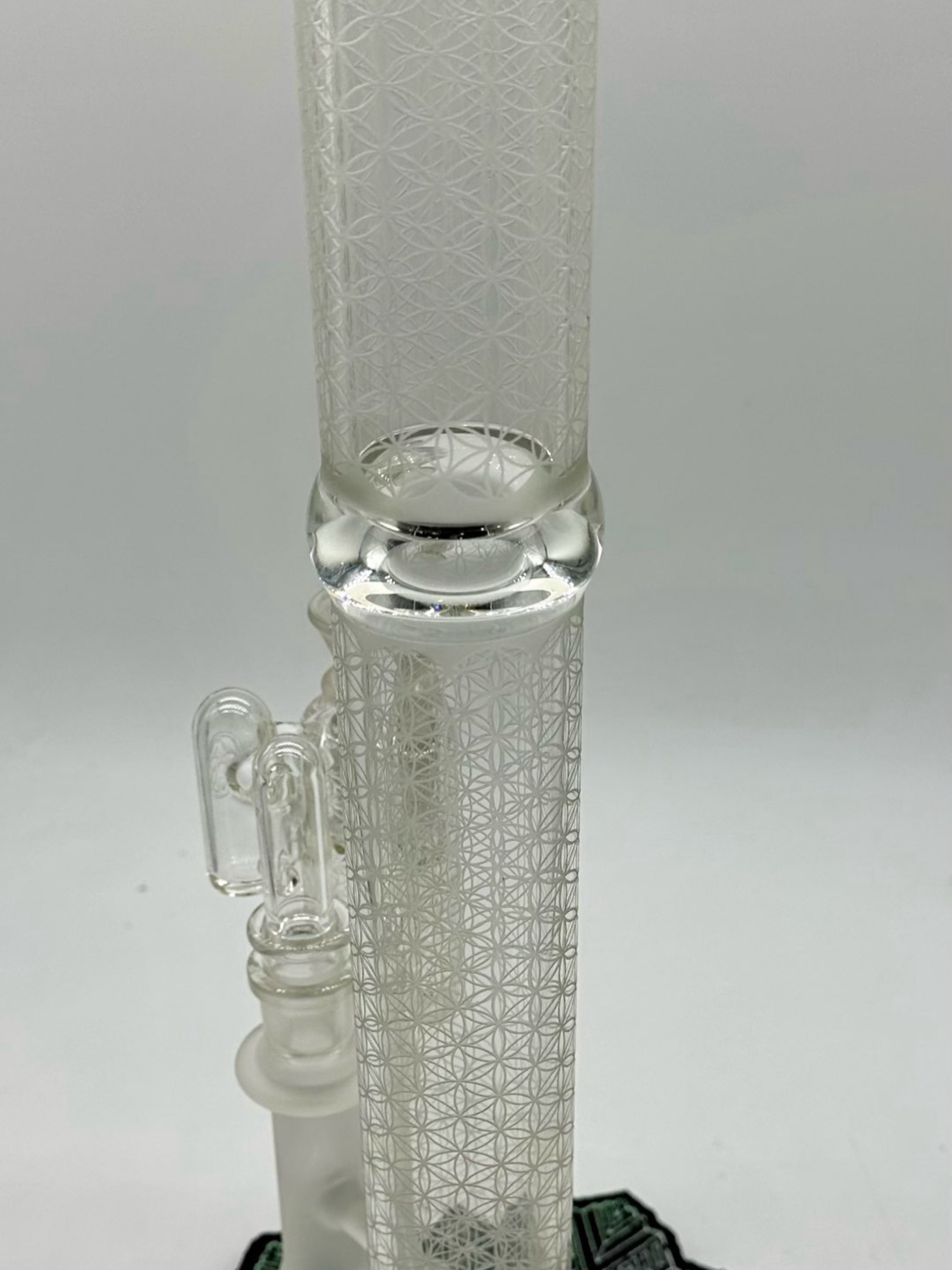 Preview pic of SoL-Sacred G sandblasted 50 Lace-Disc straight tube with Fire-polished Sacred-G Dry Catch