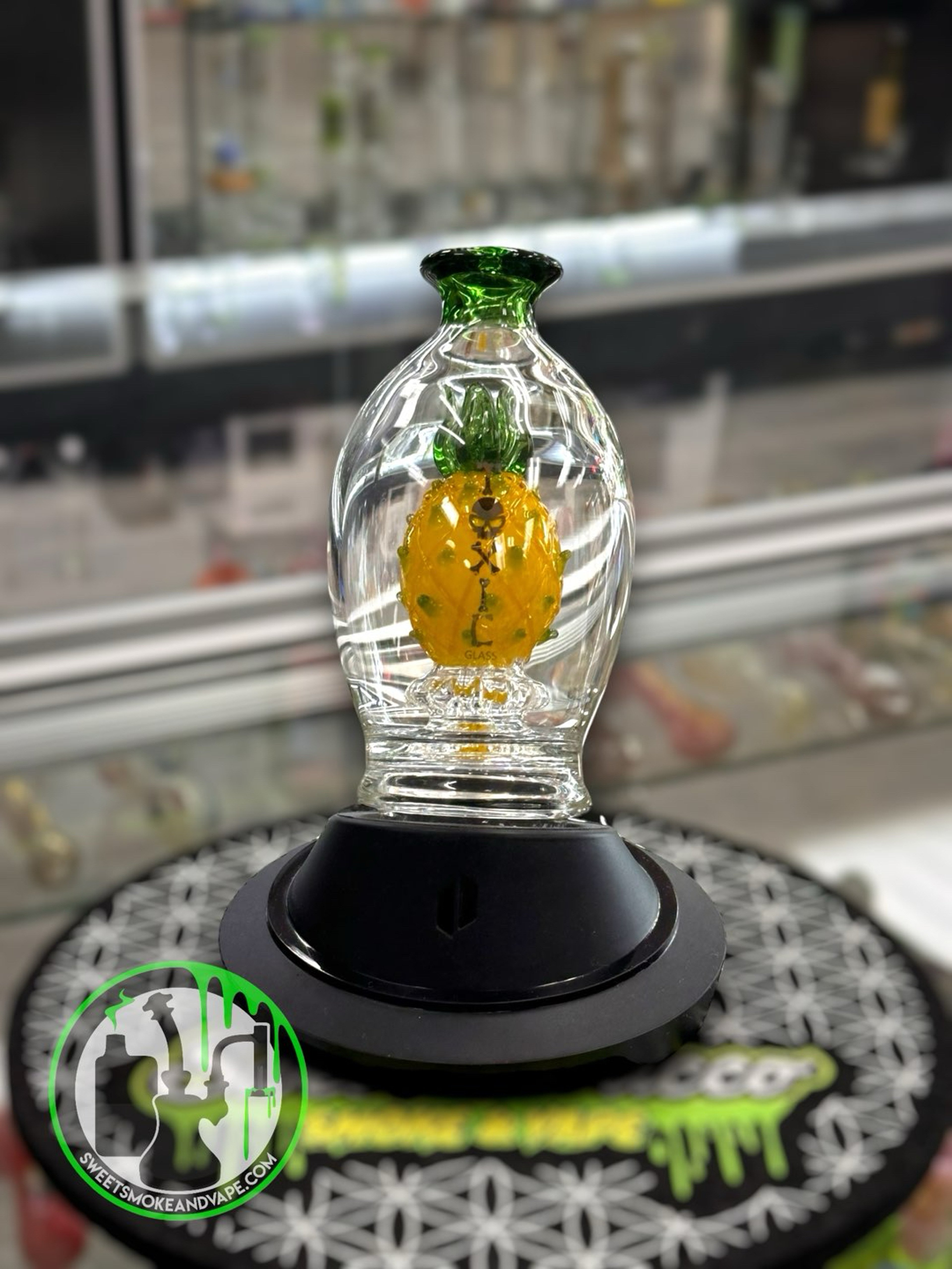 Preview pic of Toxic Glass - Pineapple Puffco Attachment