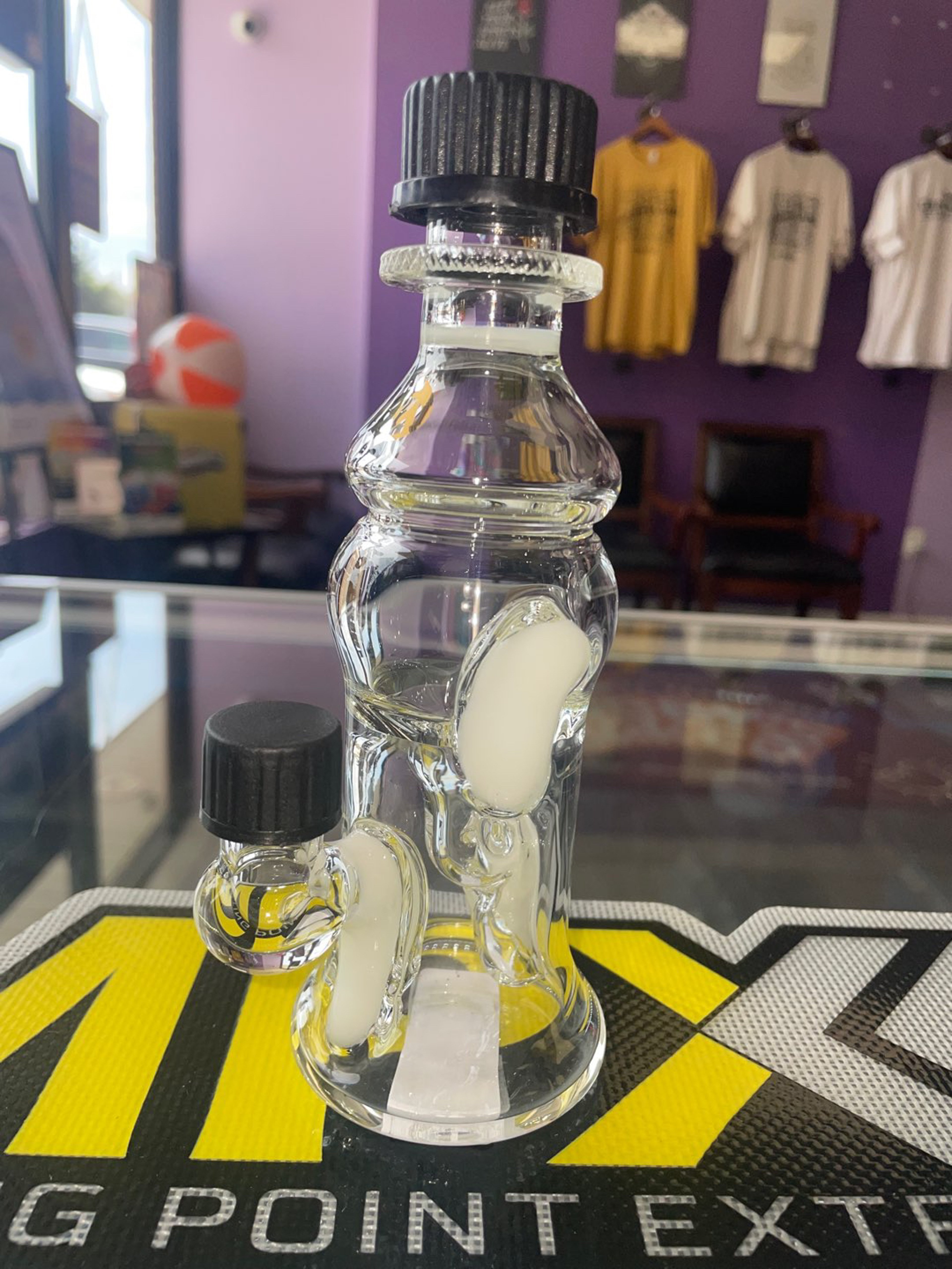 Preview pic of Moocah bubble bottle glow in the dark rig
