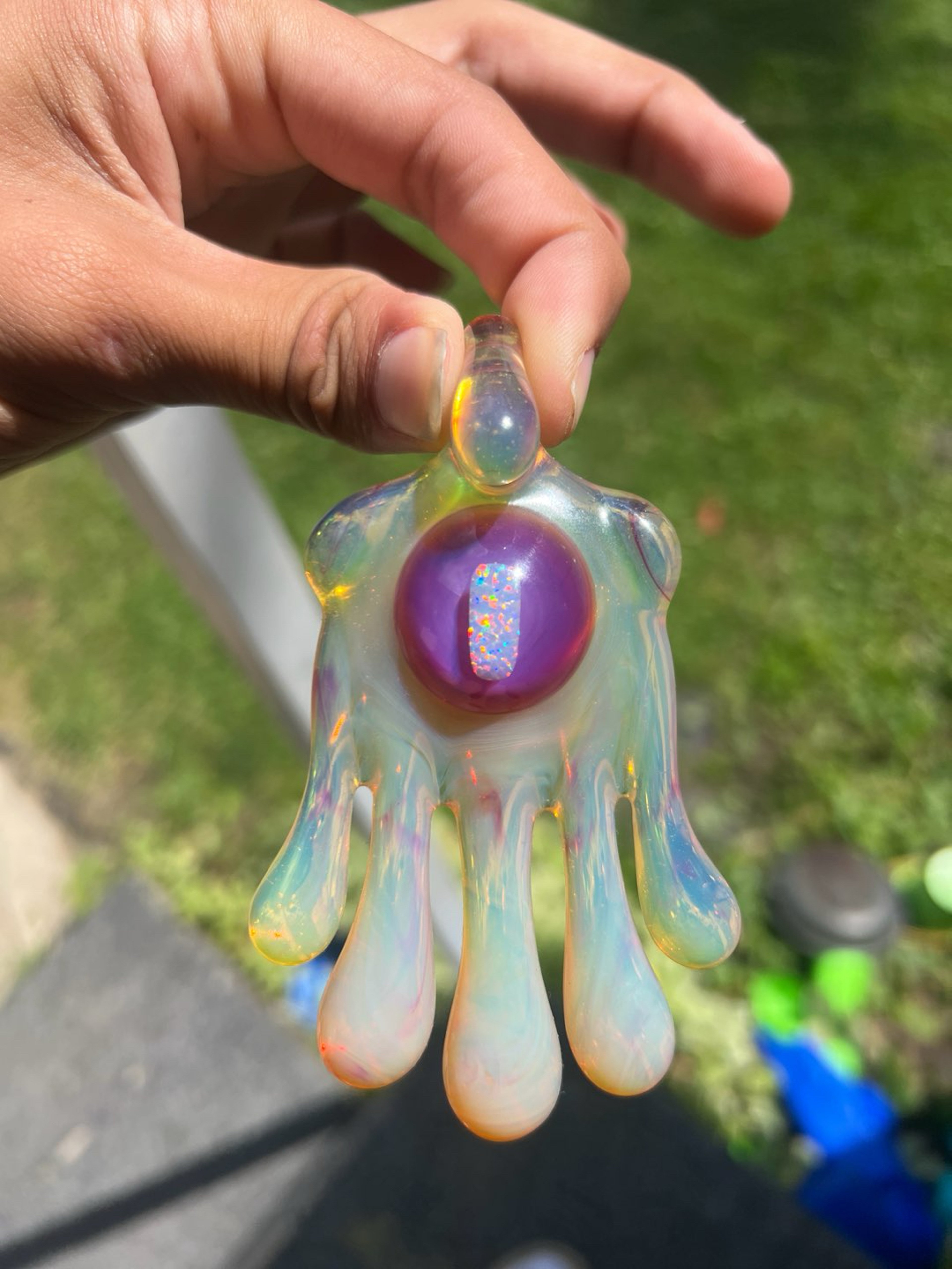 Preview pic of kberg pendy