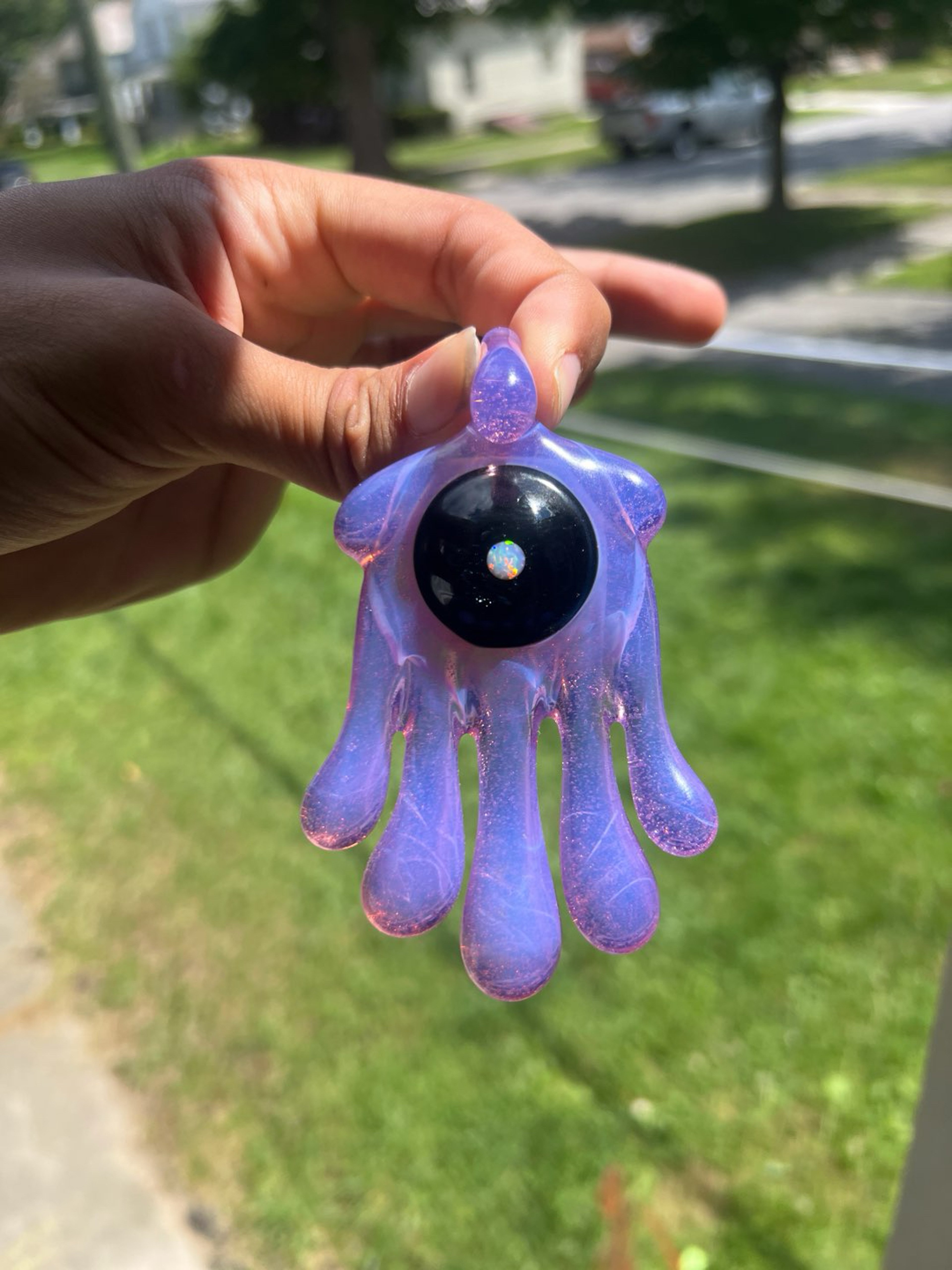 Preview pic of Kberg pendy