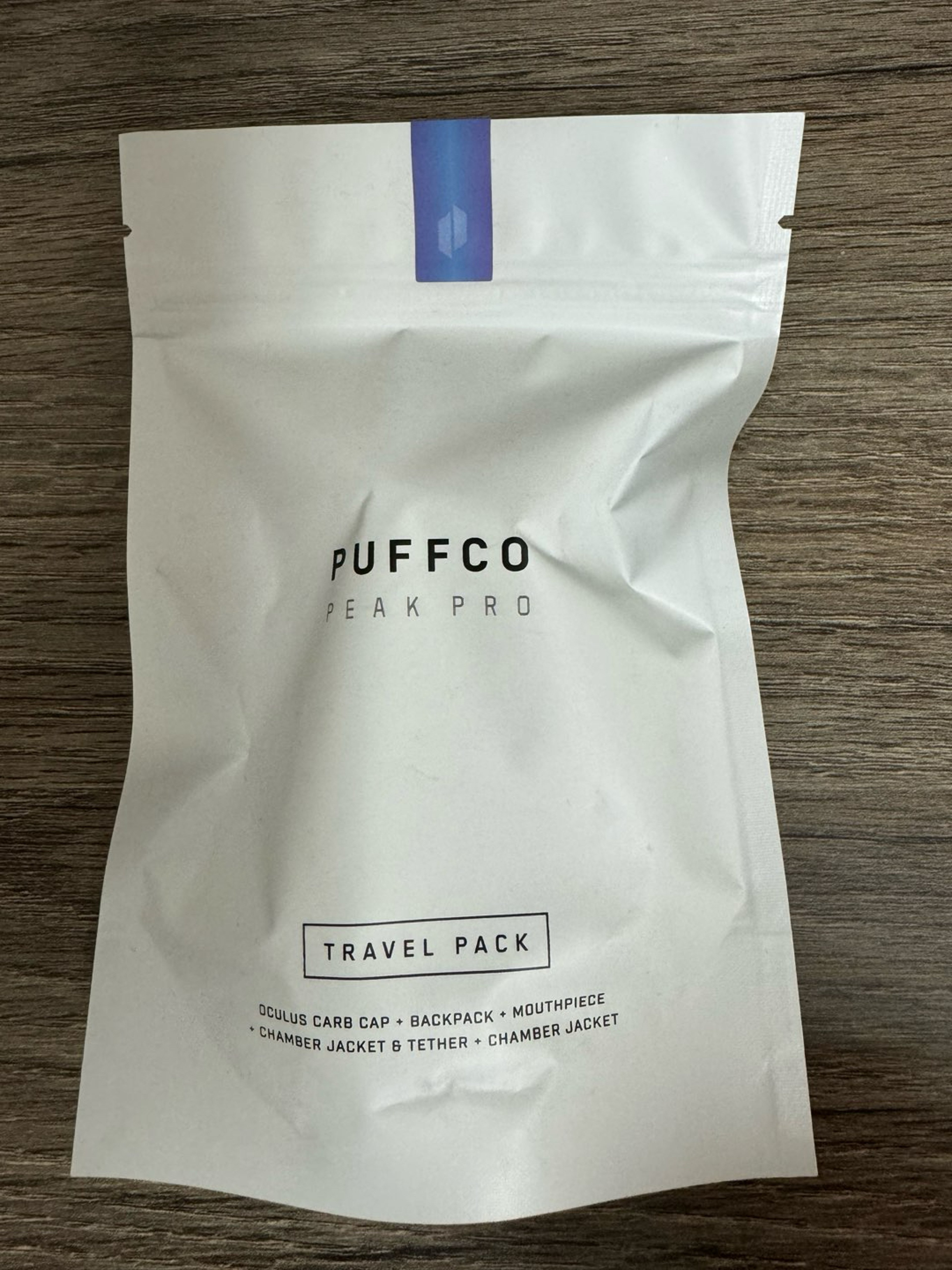 Puffco peak pro travel pack (Indiglow Edition) brand new sealed image 0