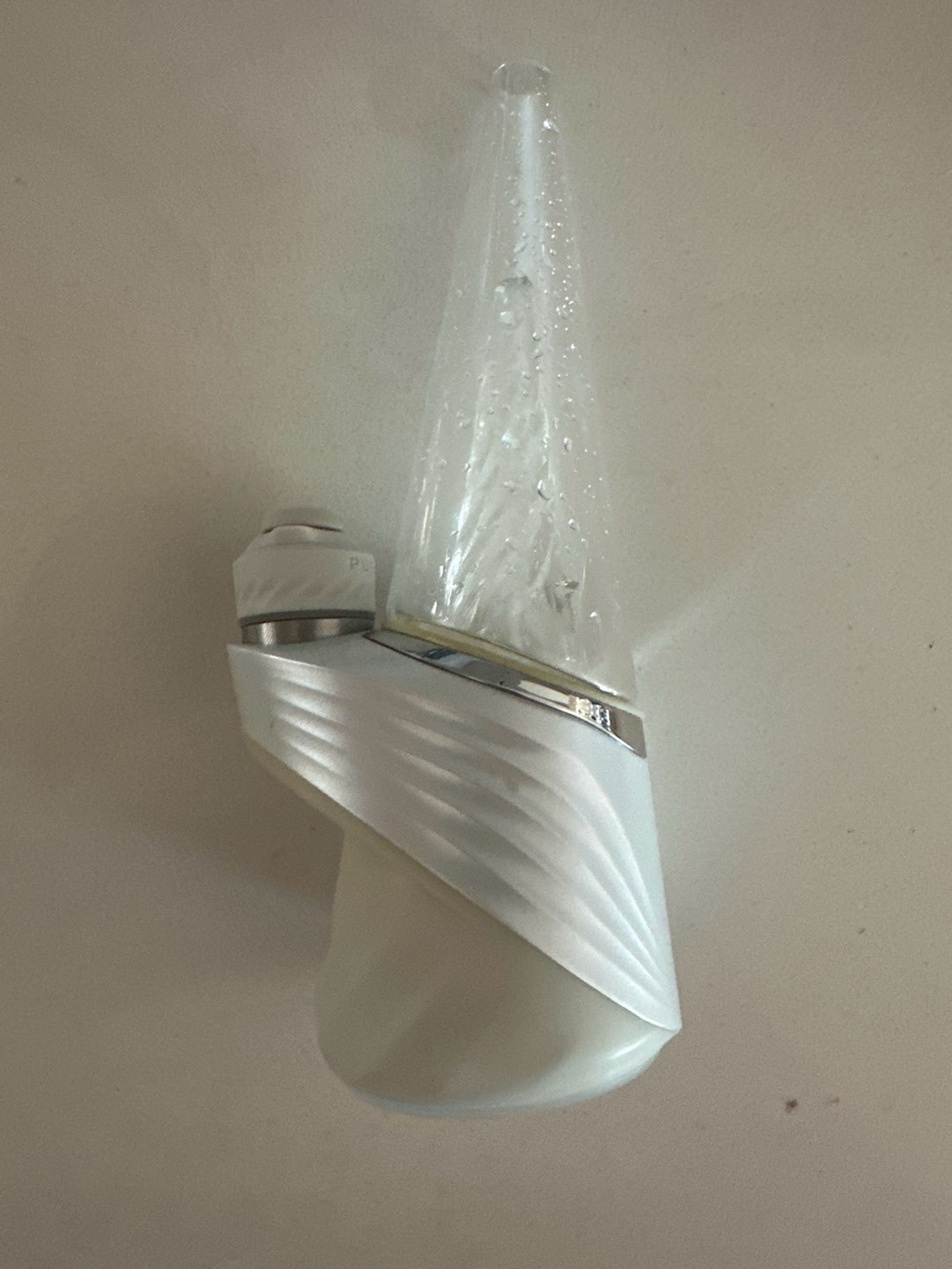 Preview pic of Puffco - Pro Pearl