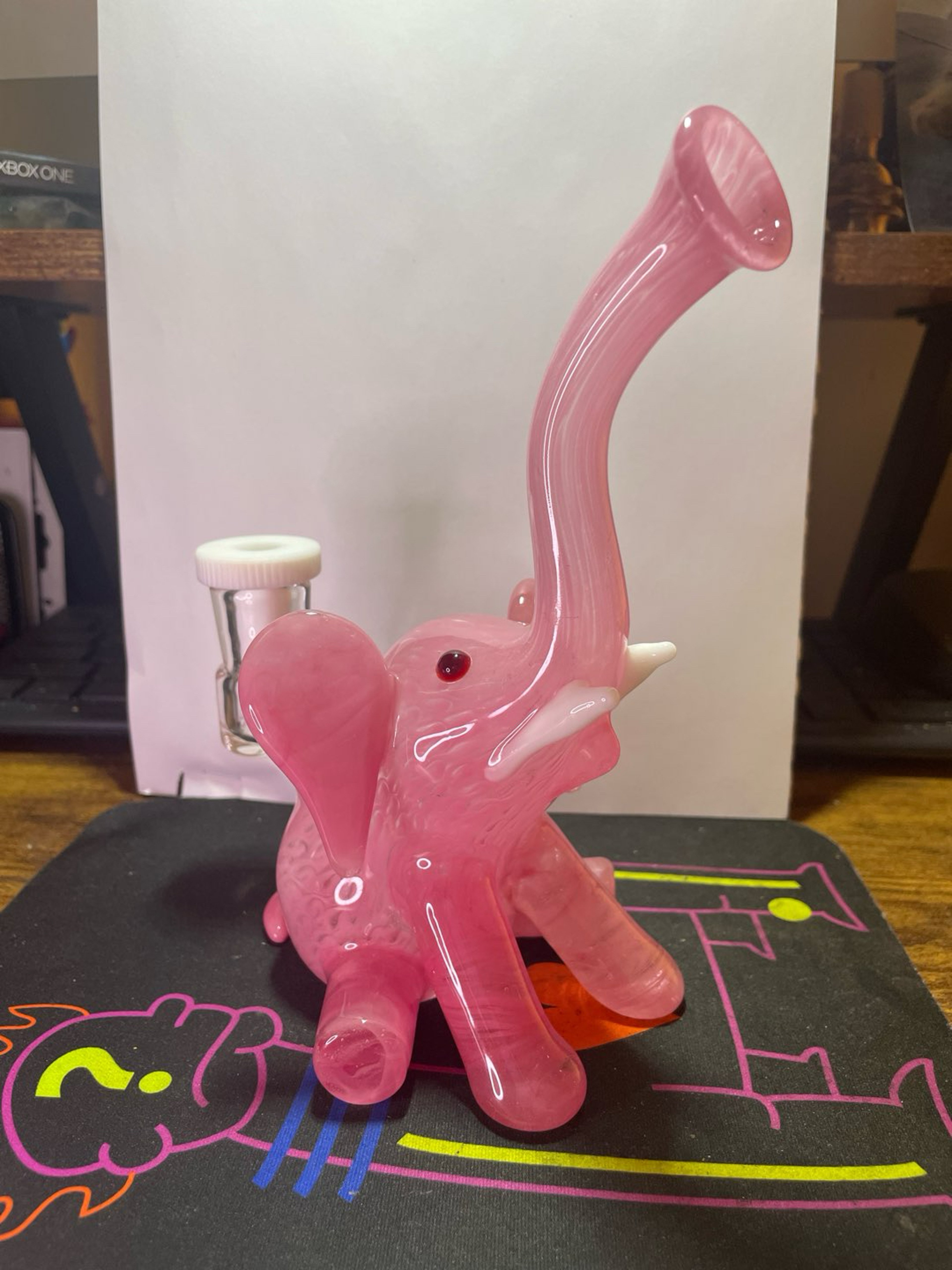 DanielsGlassArt Elephant image 0
