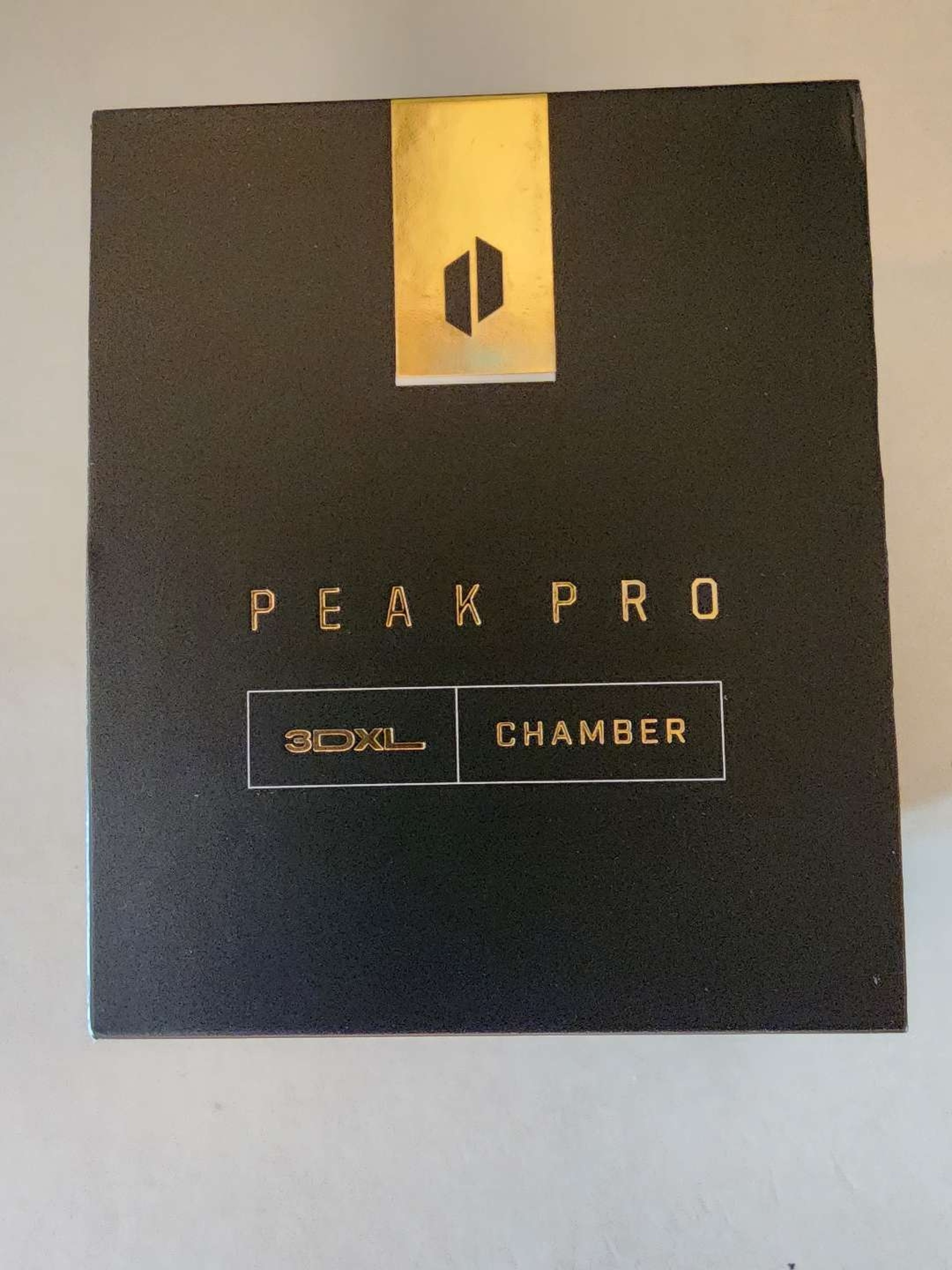 Preview pic of Puffco Peak Pro 3DXL chamber - GOLD Edition (brand new)