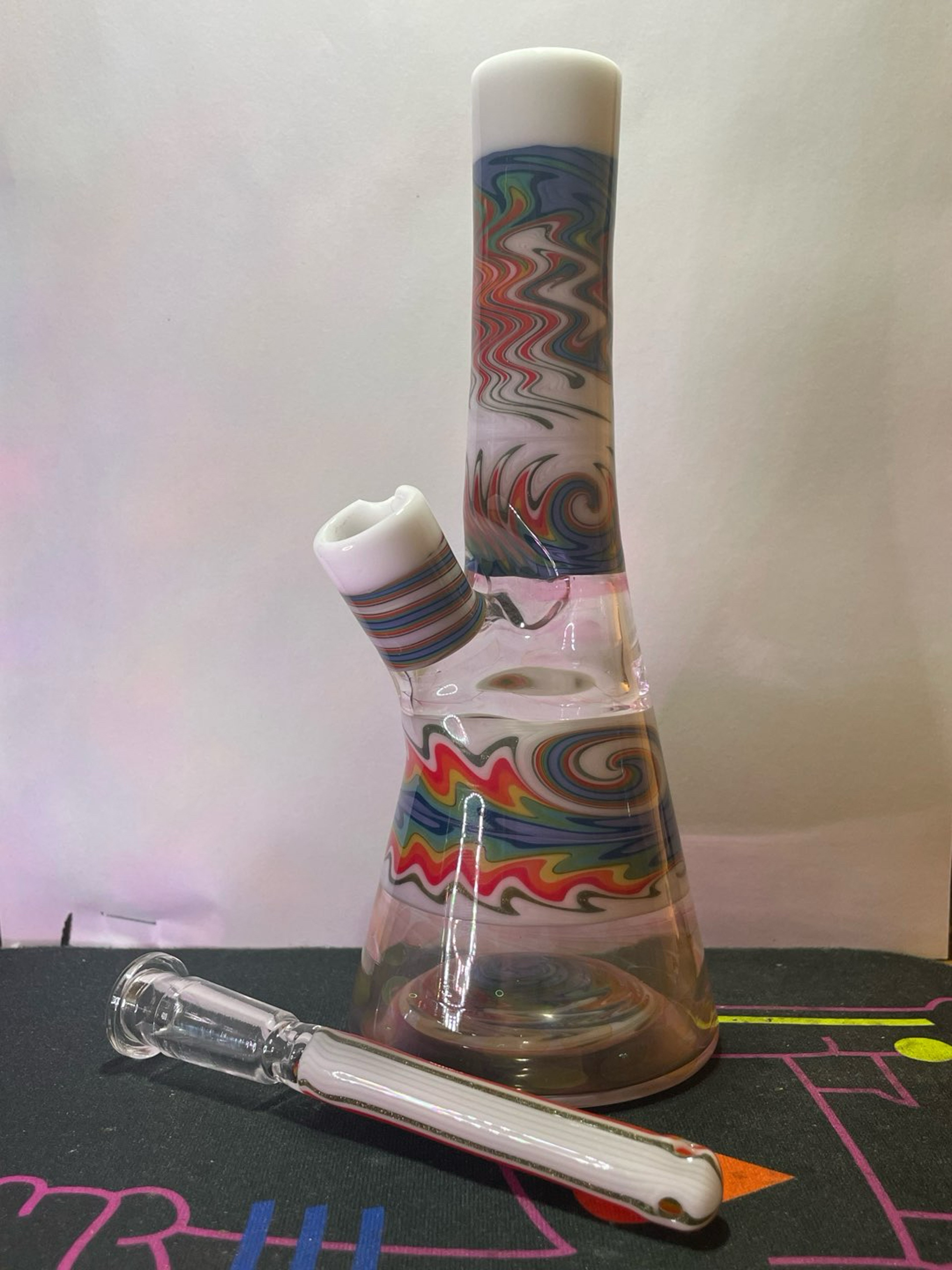 Preview pic of Nes Glass WigWag Beaker
