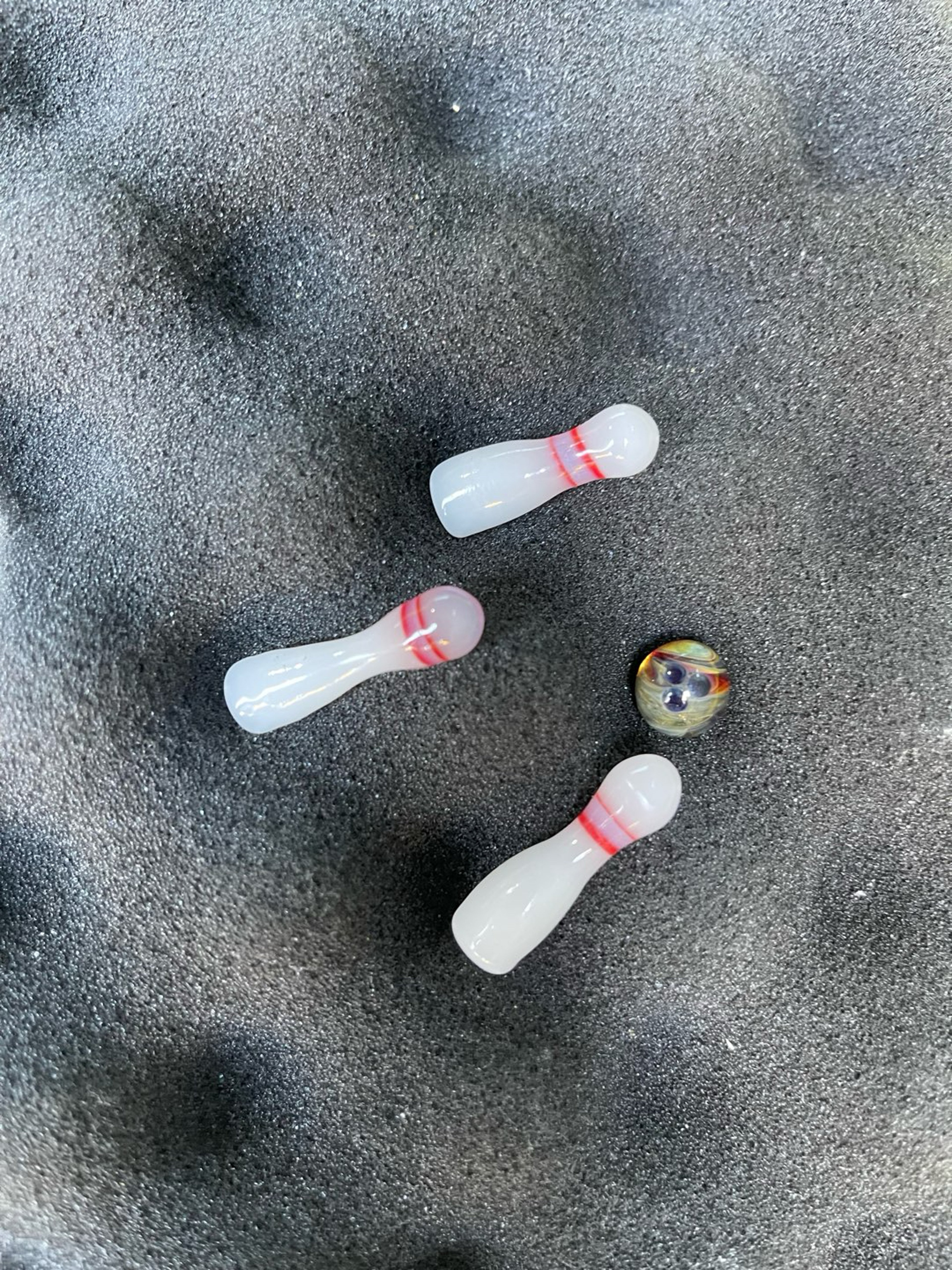 Preview pic of Bowling pin set