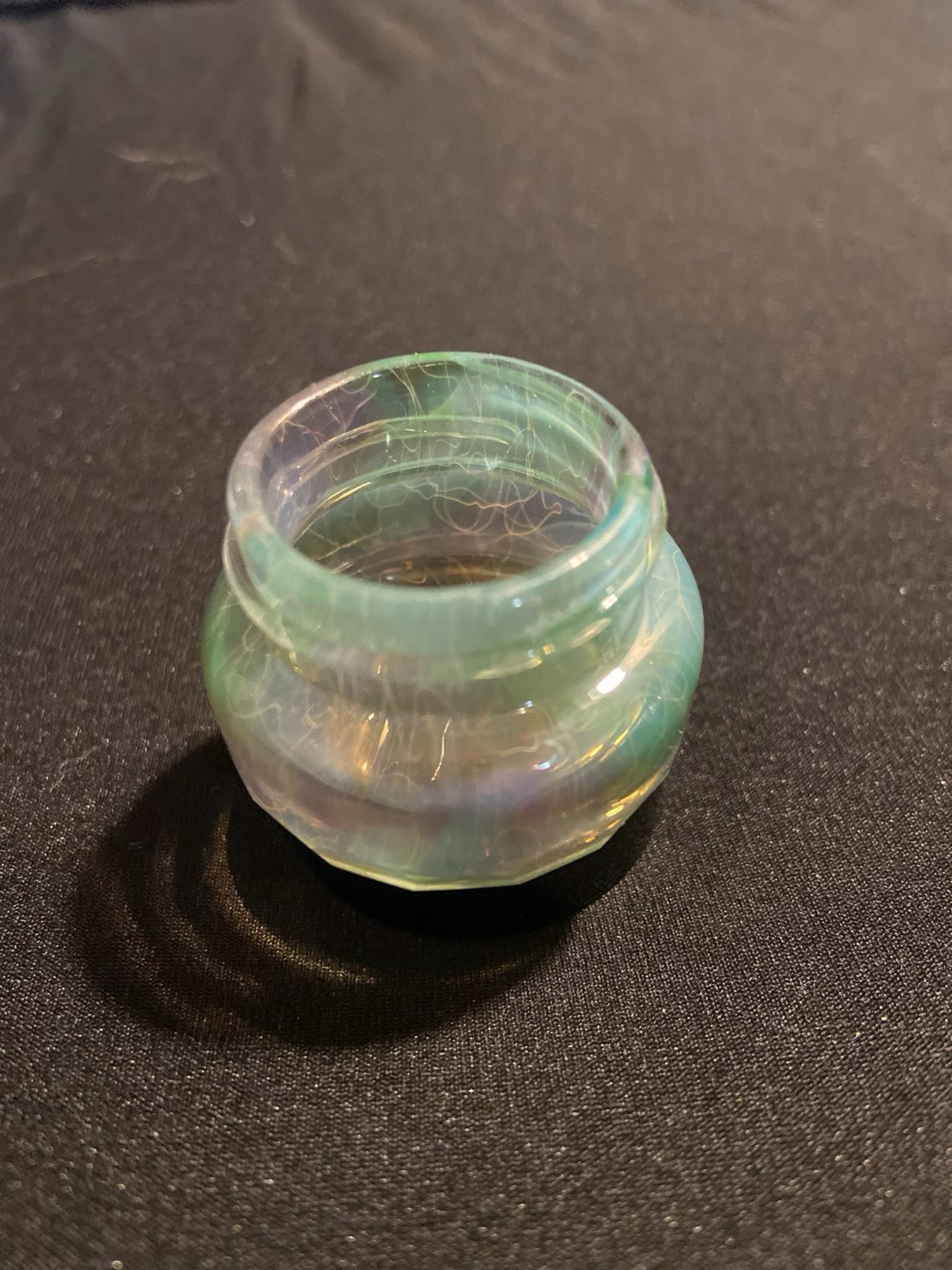 Preview pic of Brick Glass Faceted Miron Jar