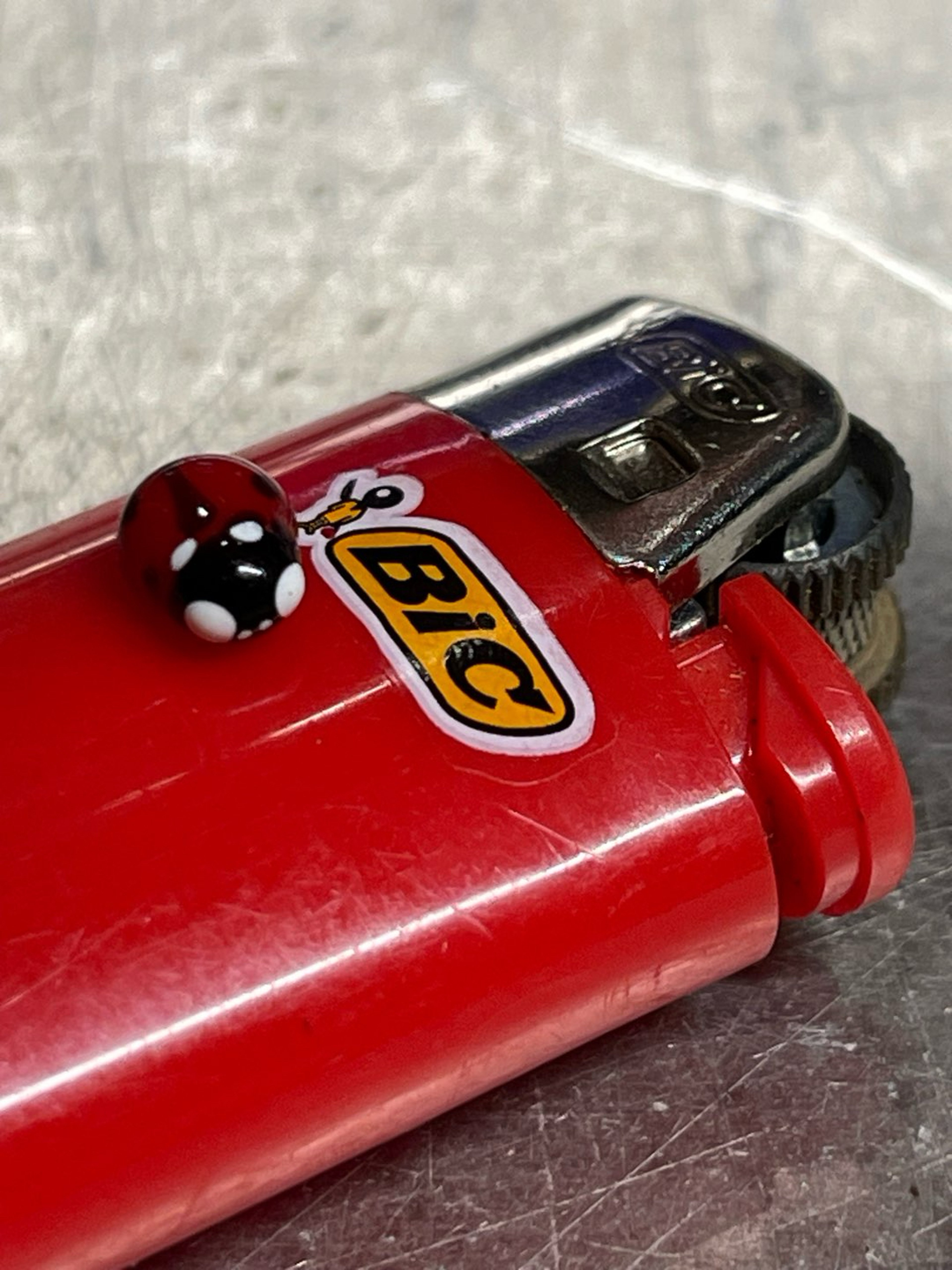 Preview pic of Ladybug pearl looking for hash bath 🔥