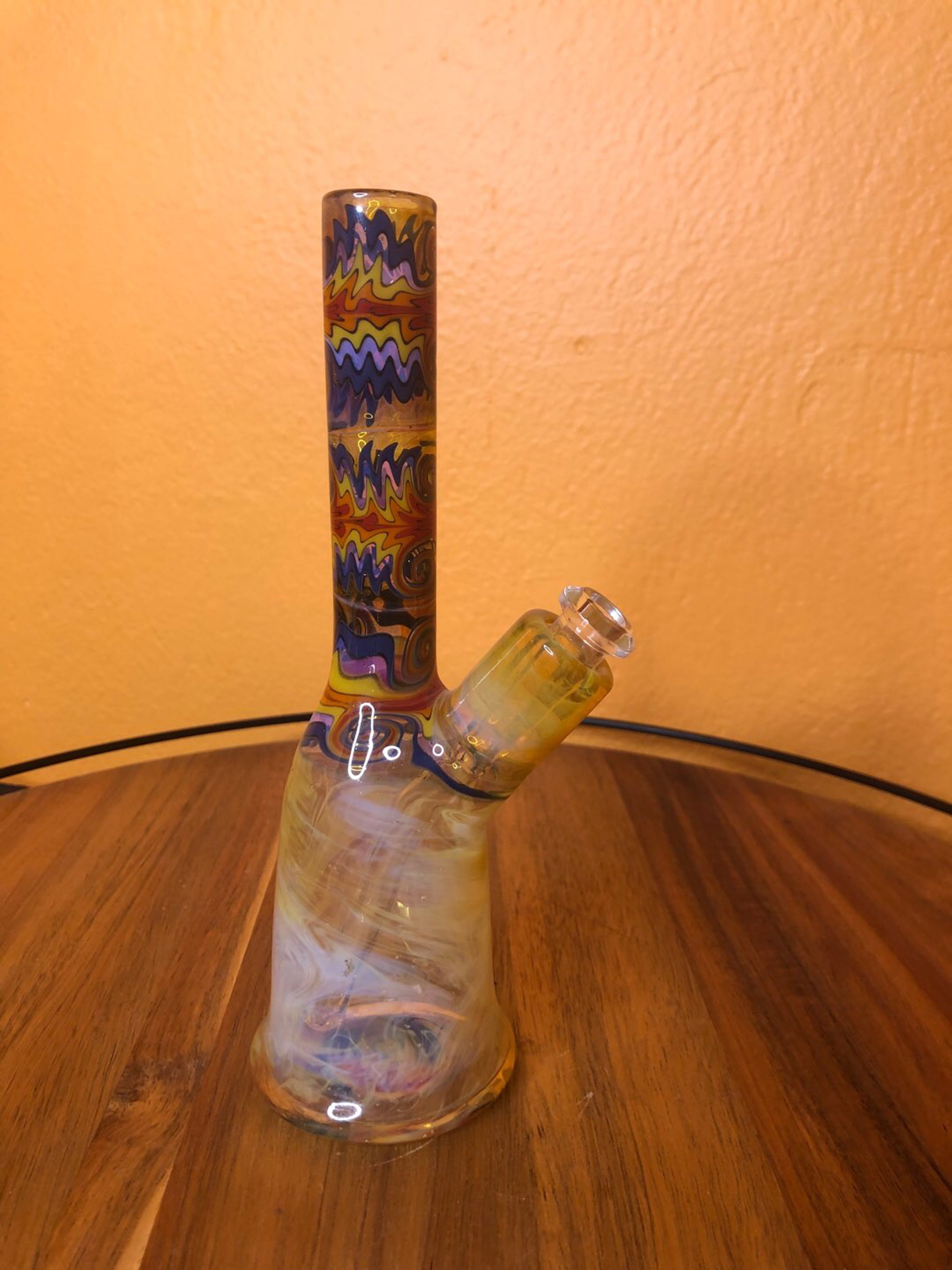 Preview pic of Rainbow Wigwag and Fumed Glass Bubbler