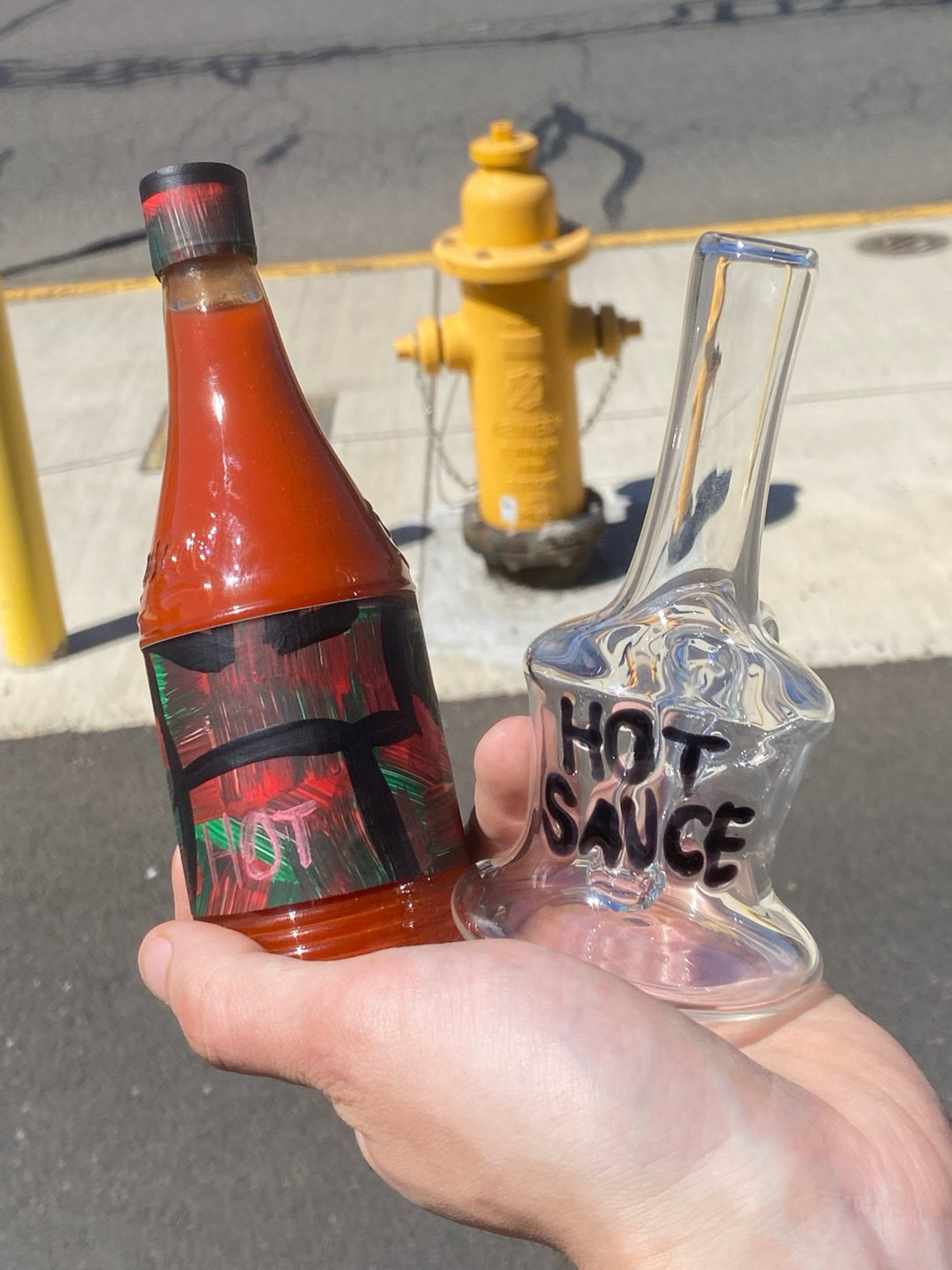 Preview pic of STROTTLE GANG ITEM #22: HOT SAUCE