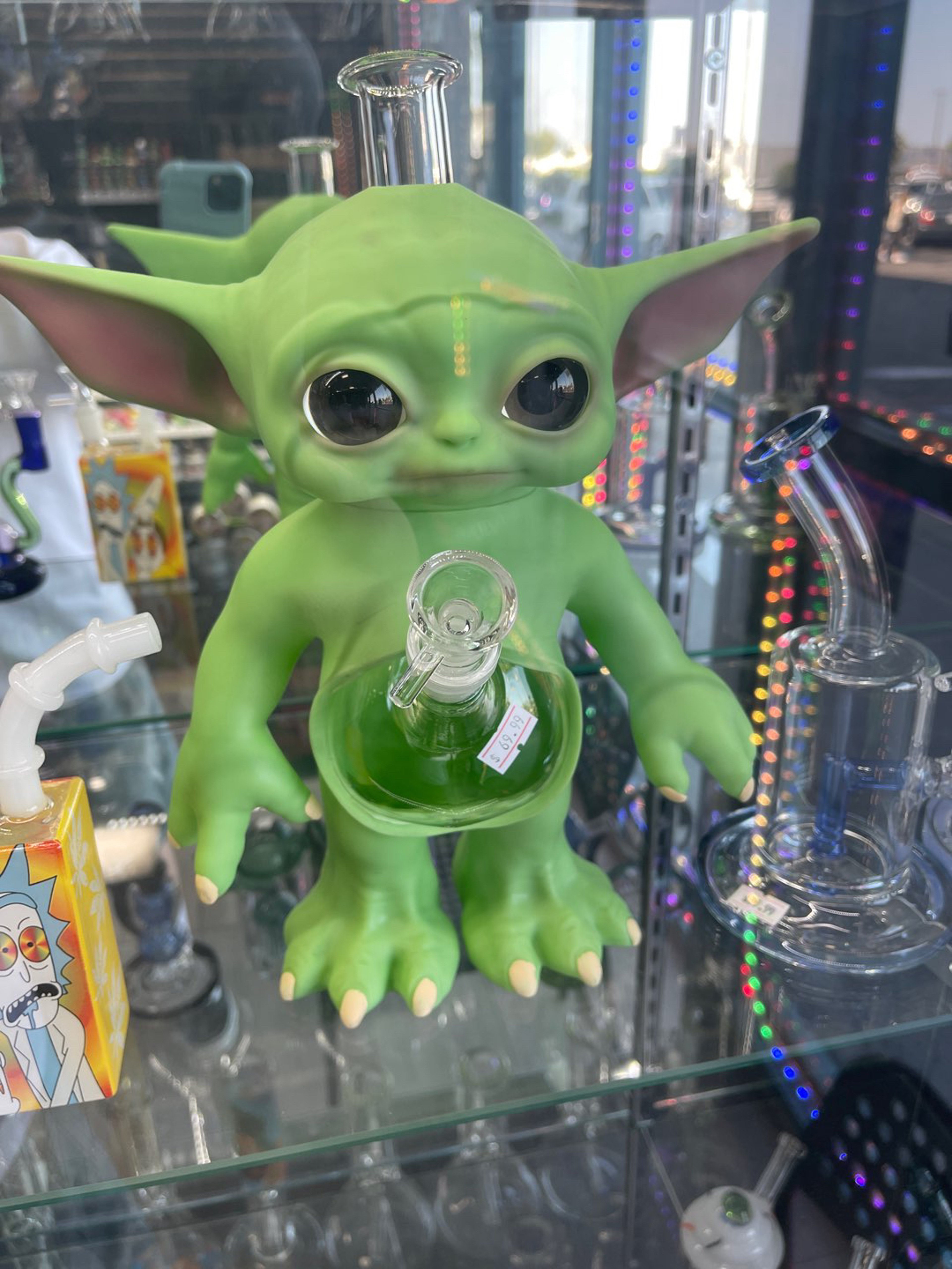 Preview pic of Martian bong