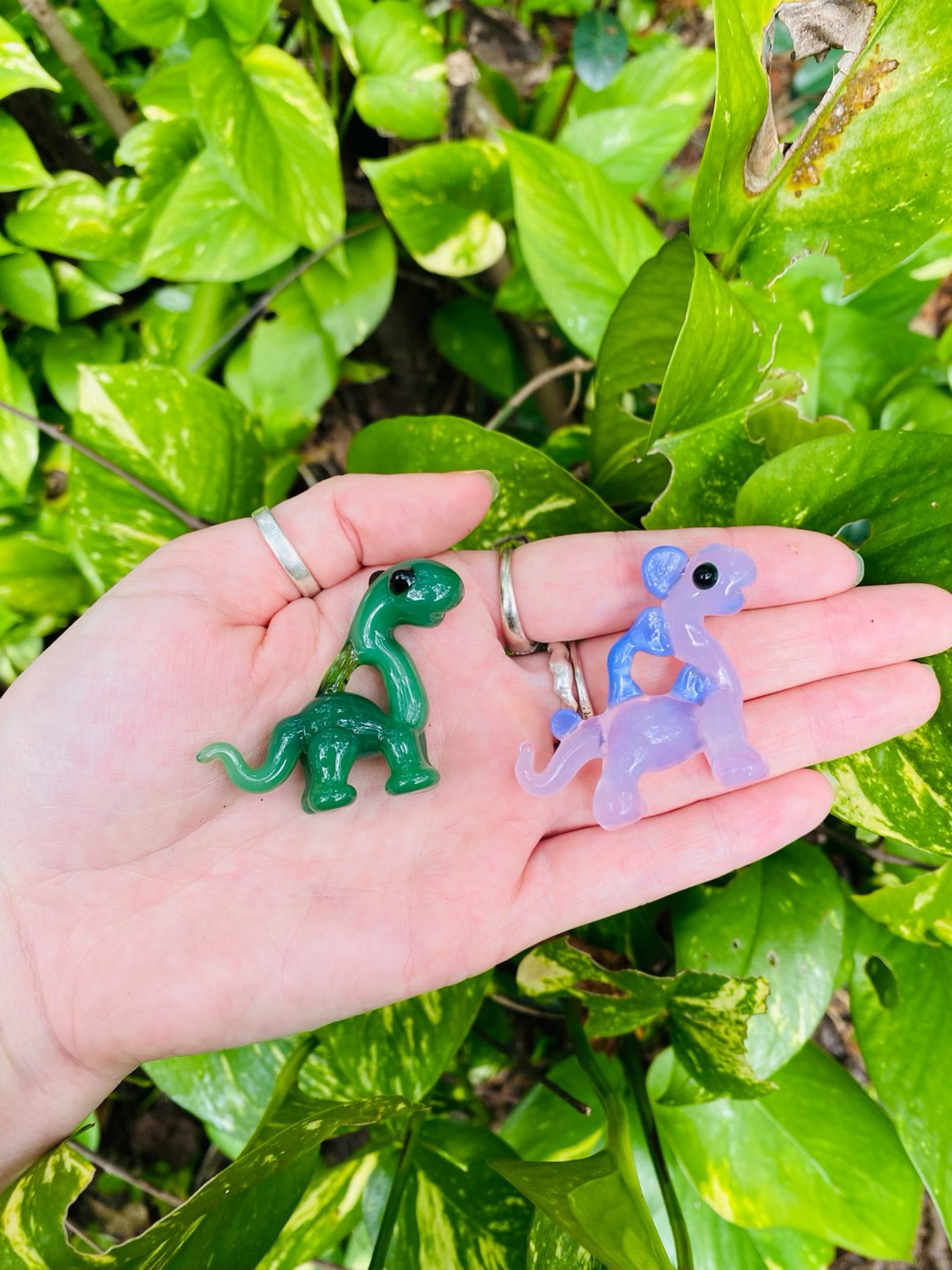 Preview pic of Dino pendant