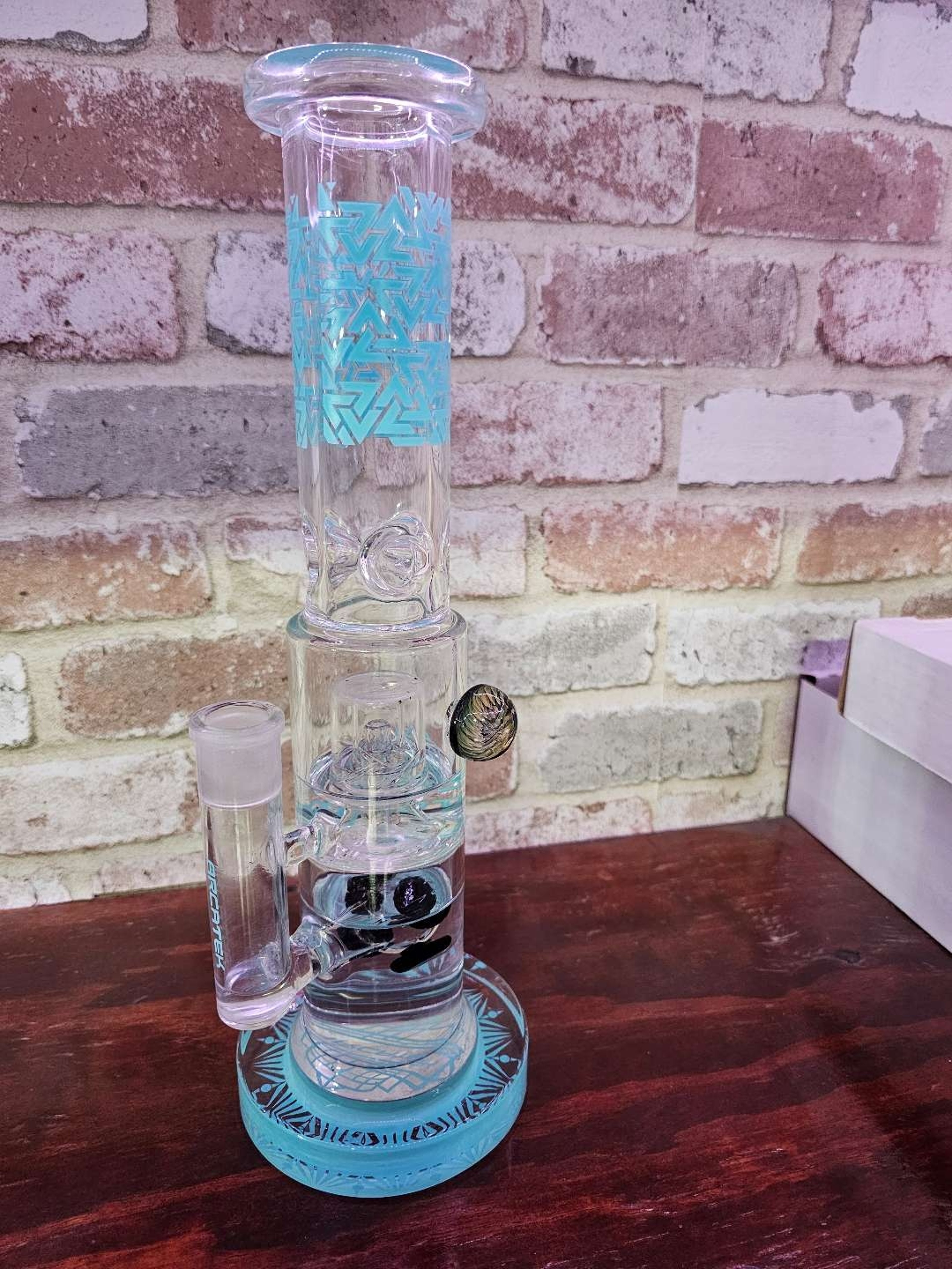 Preview pic of Arcatek GLASS Bong Button Cube Multiple Percolator Heavy Duty
