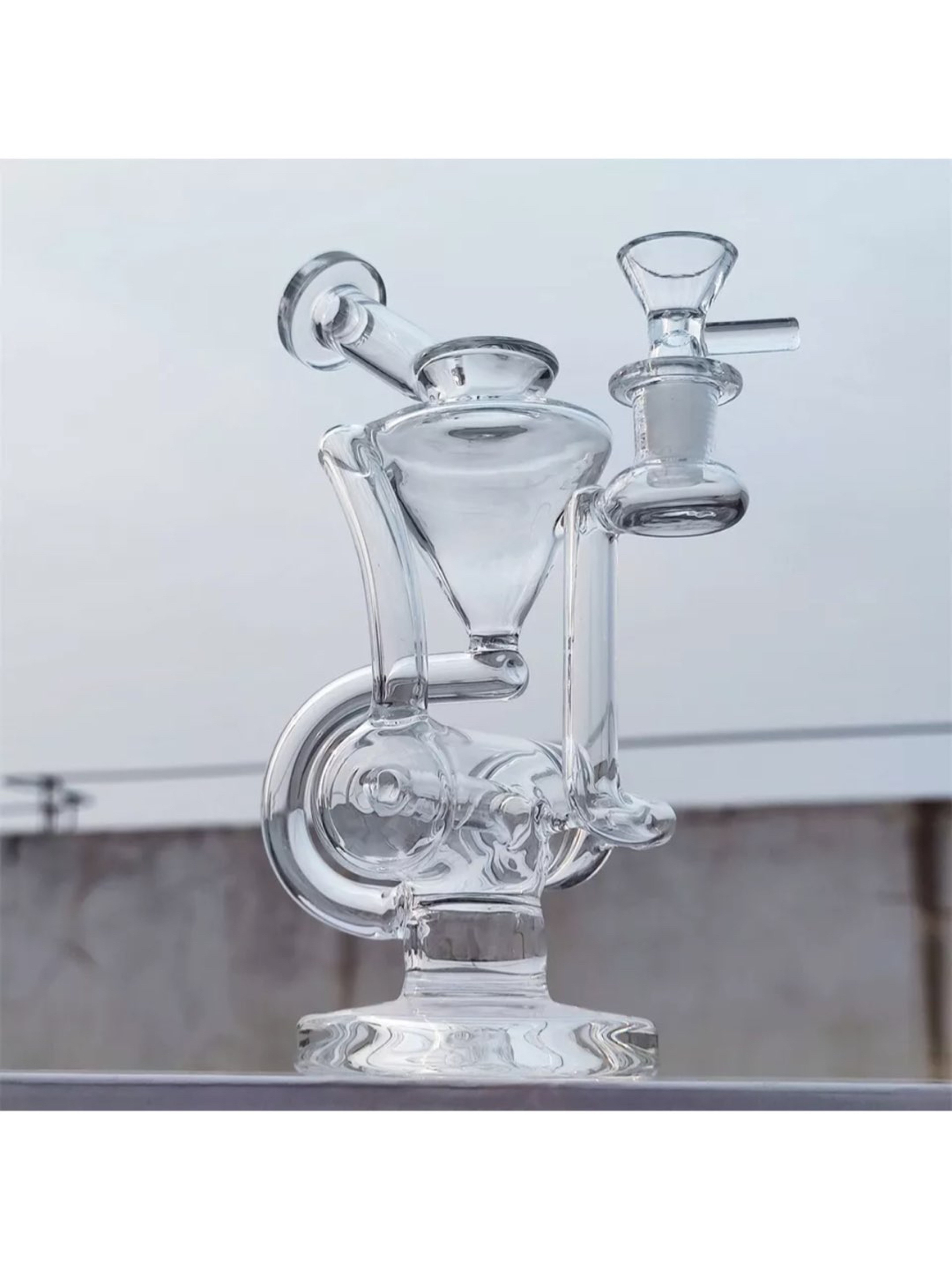 Preview pic of Clear 14mm single uptake recycler, inline perc.