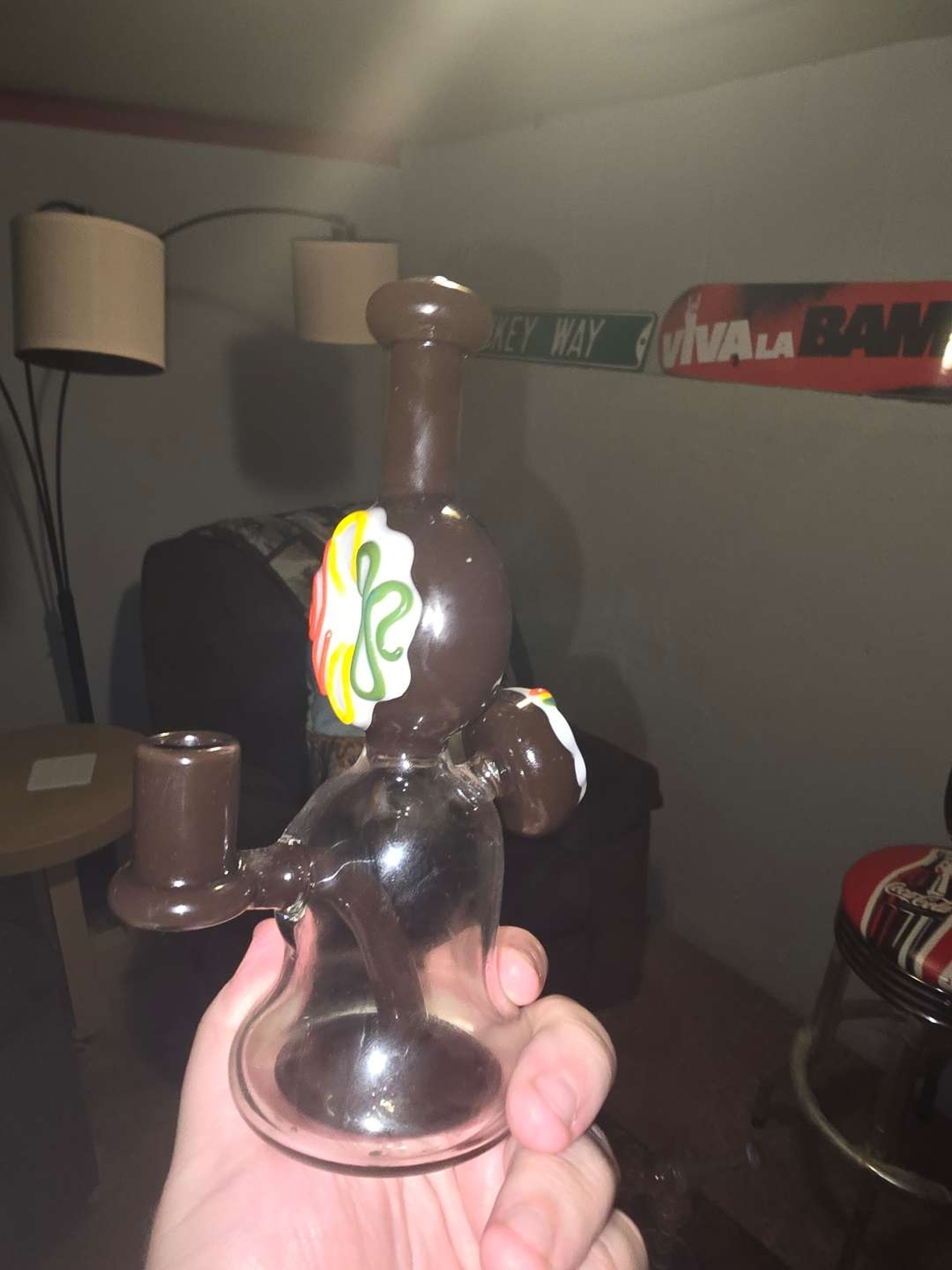 Preview pic of 14mm KGB Glass Rasta Donut Rig