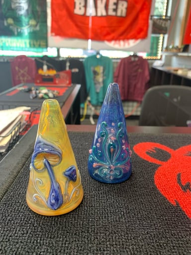 Preview pic of Lyric Glass cone rig sm