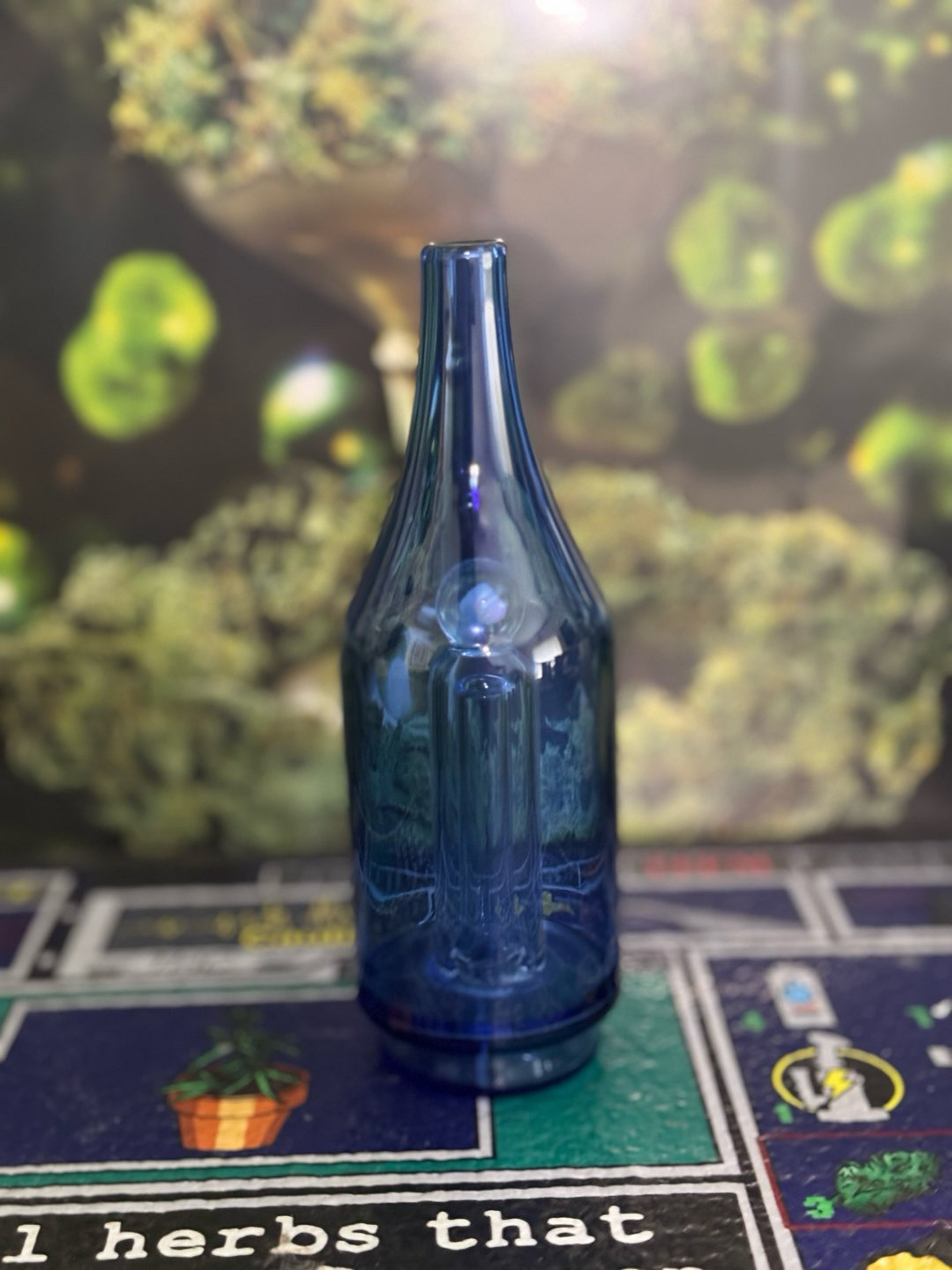 Preview pic of Puffco Peak Glass Top Blue 2 Hole with Opal Chunk