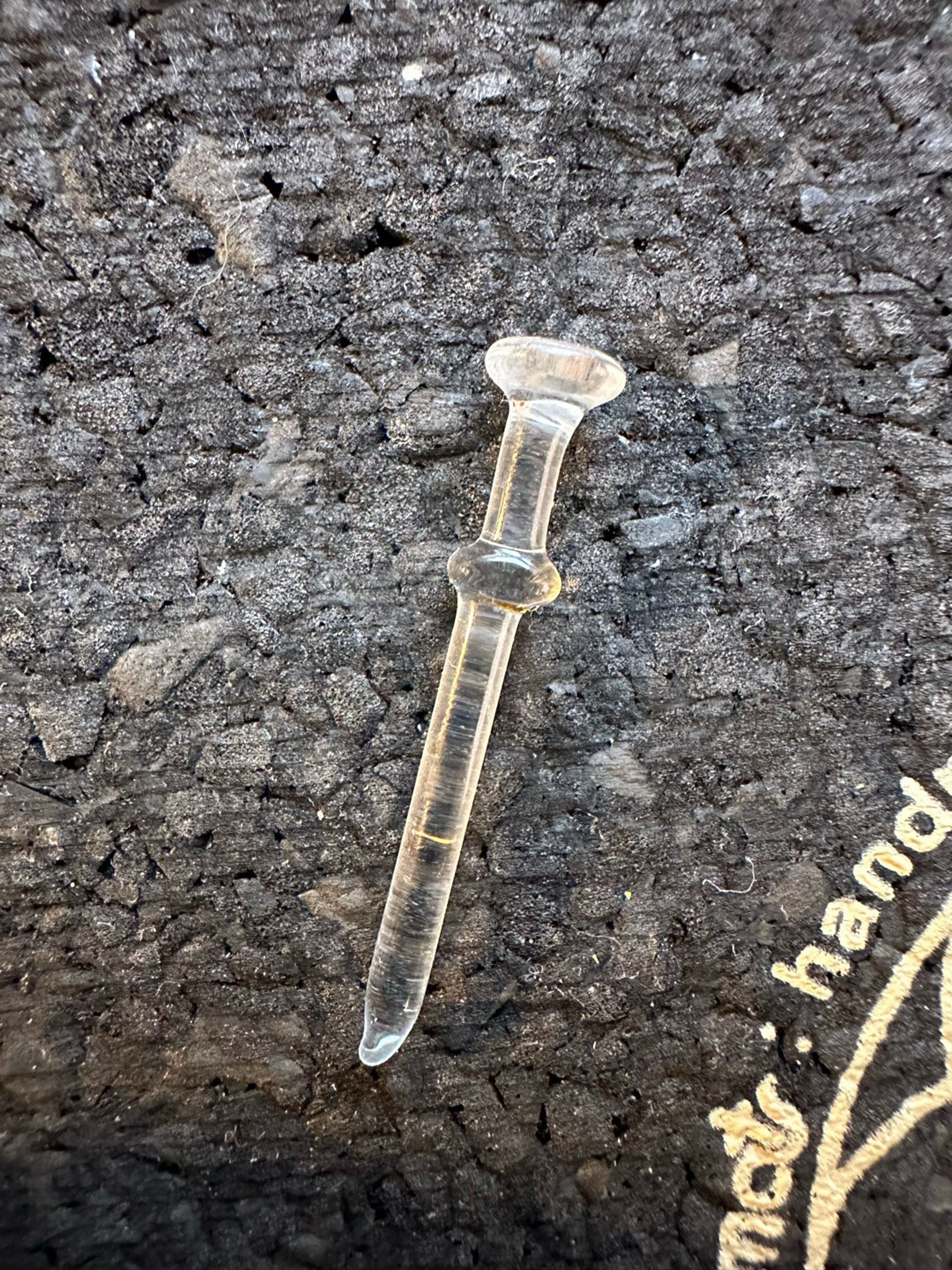 Preview pic of Tiny Quartz Nail